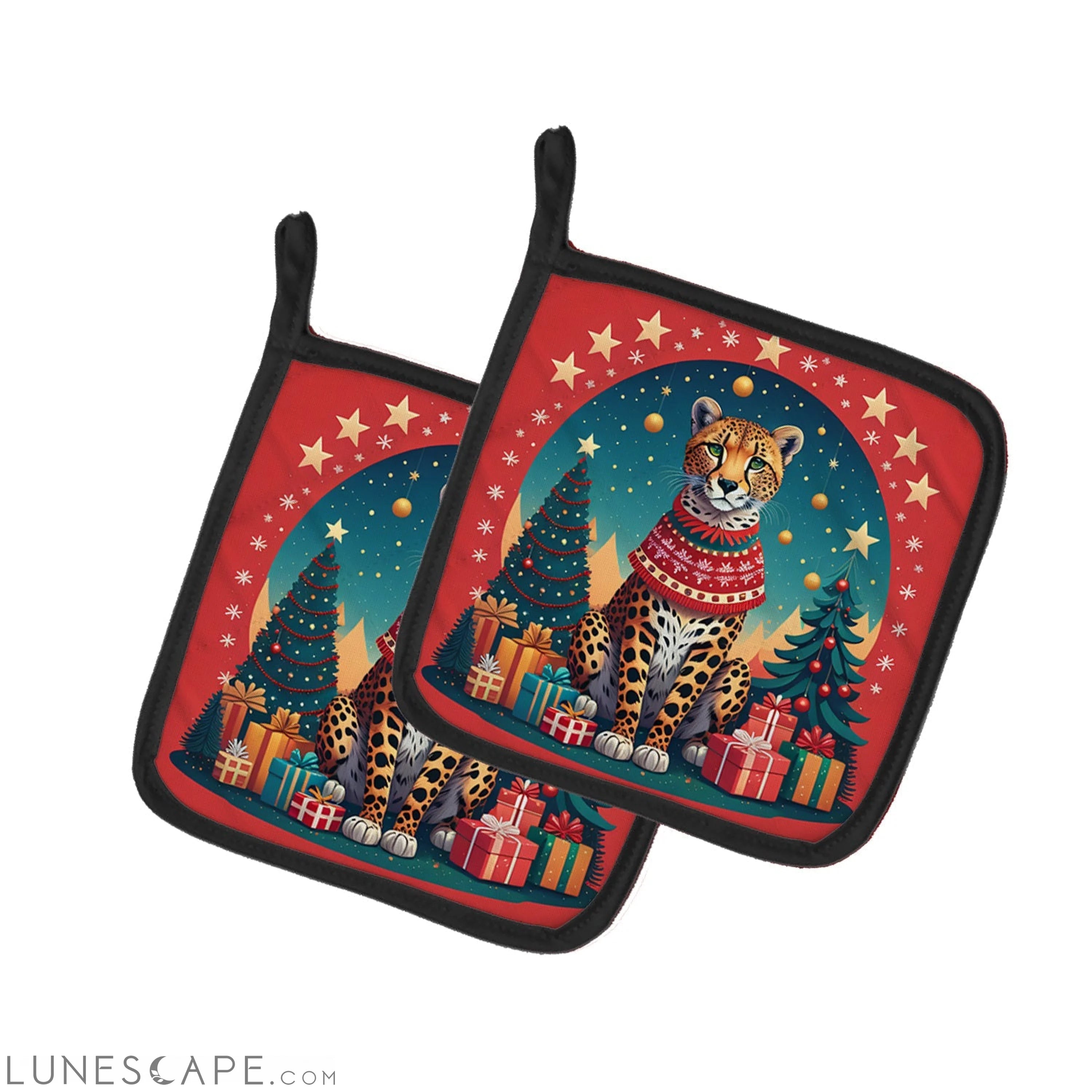 Cheetah Christmas Pair of Pot Holders LUNESCAPE