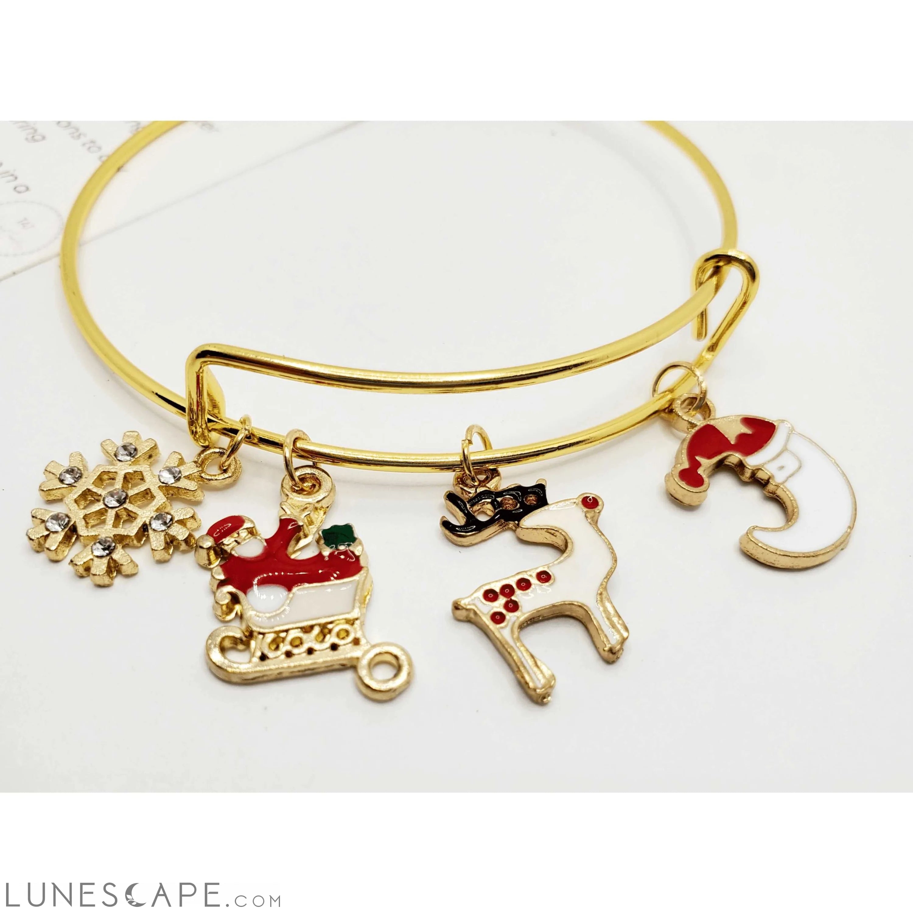 Christmas Snowflake Charm Bracelet - Gold LUNESCAPE