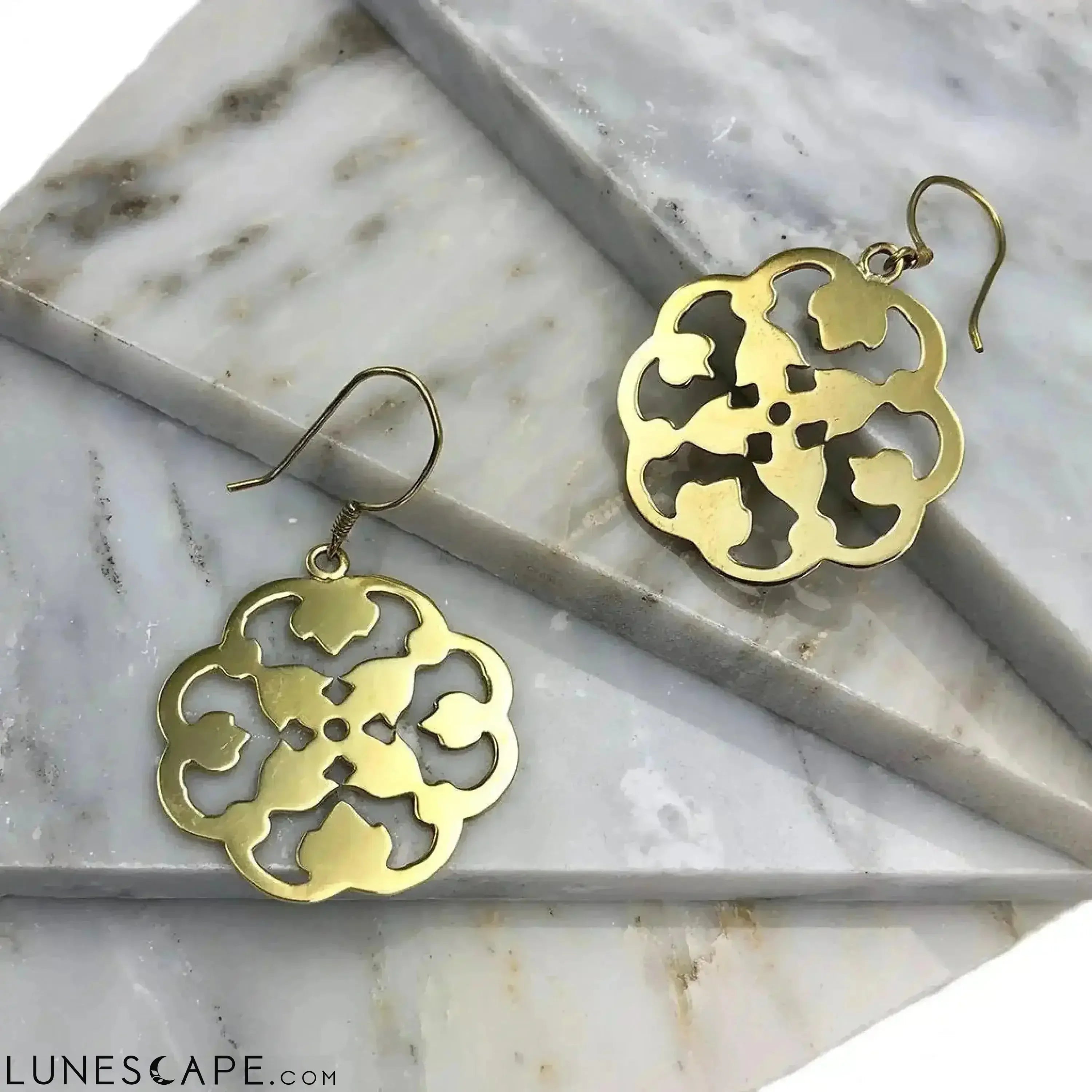 Clover Bombshell Earrings LUNESCAPE