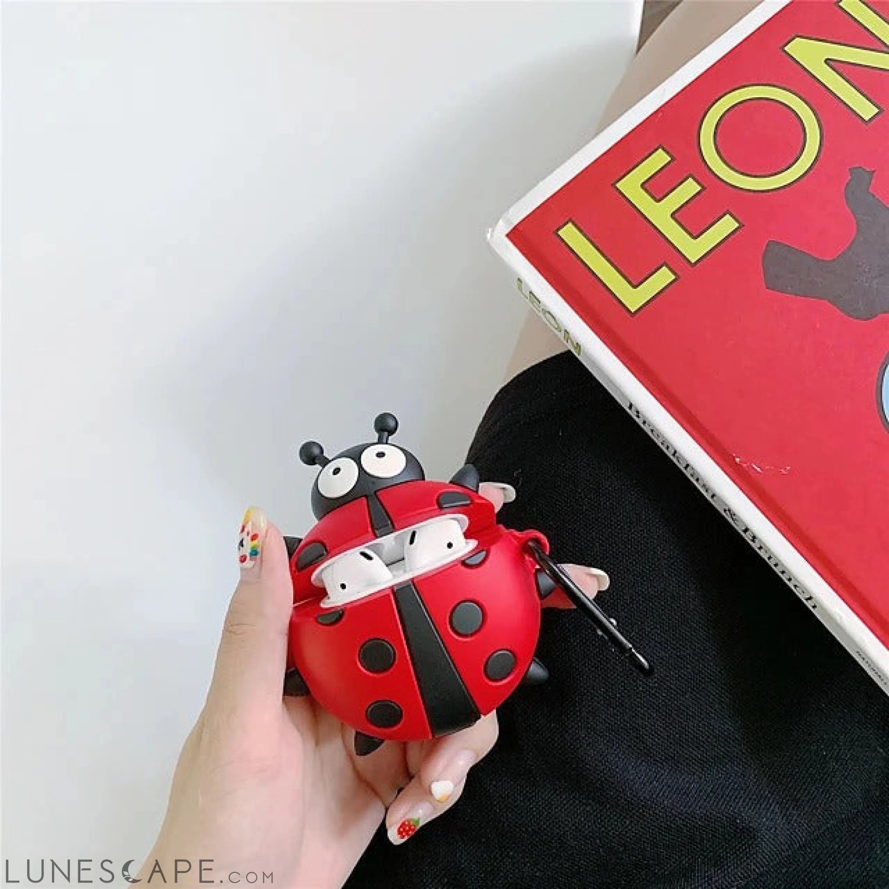 Coccinella Septempunctata AirPods Case for AirPods 1/2 LUNESCAPE