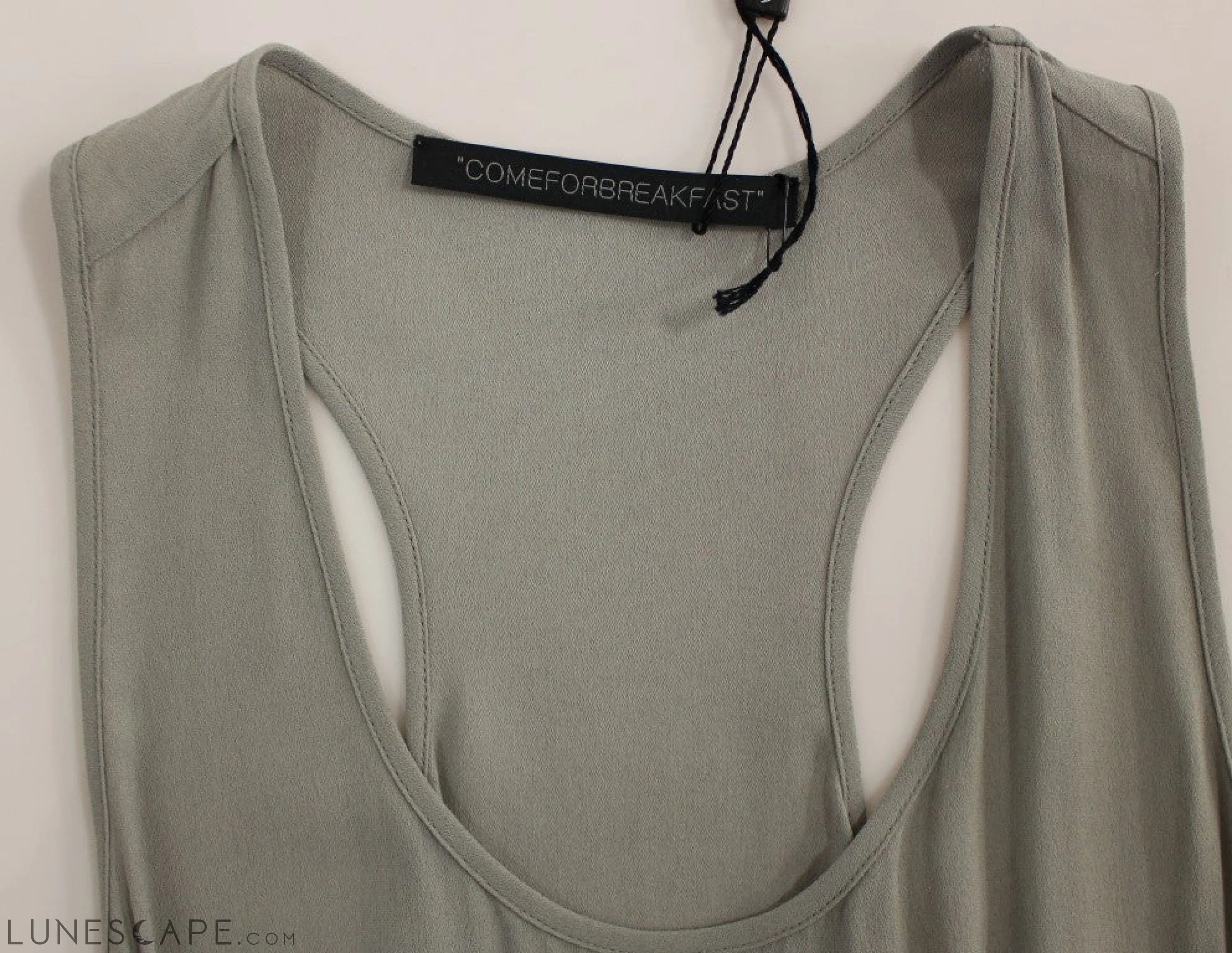 Comeforbreakfast Elegant Gray Viscose Top – Timeless Style LUNESCAPE