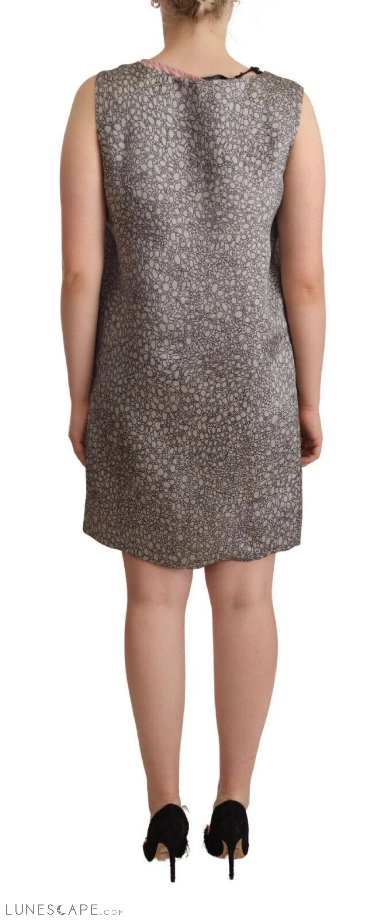 Comeforbreakfast Elegant Silk Shift Dress in Sophisticated Gray LUNESCAPE