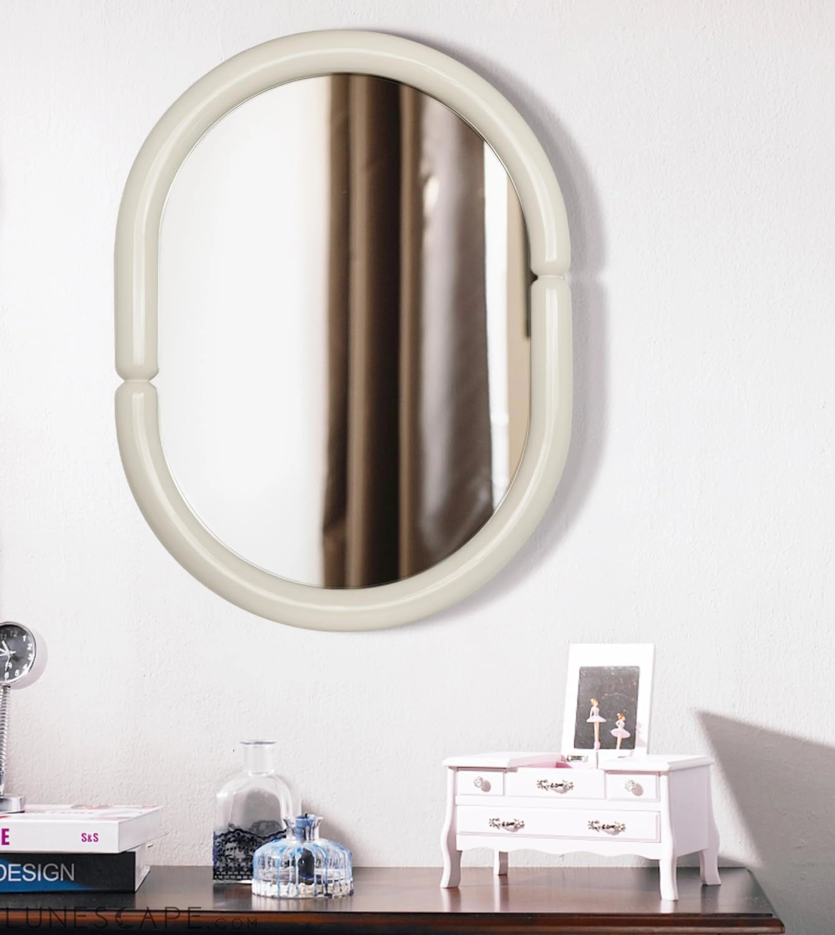 Contemporary Bagel-Shaped Wall Mirror with Candy-Colored Futuristic LUNESCAPE