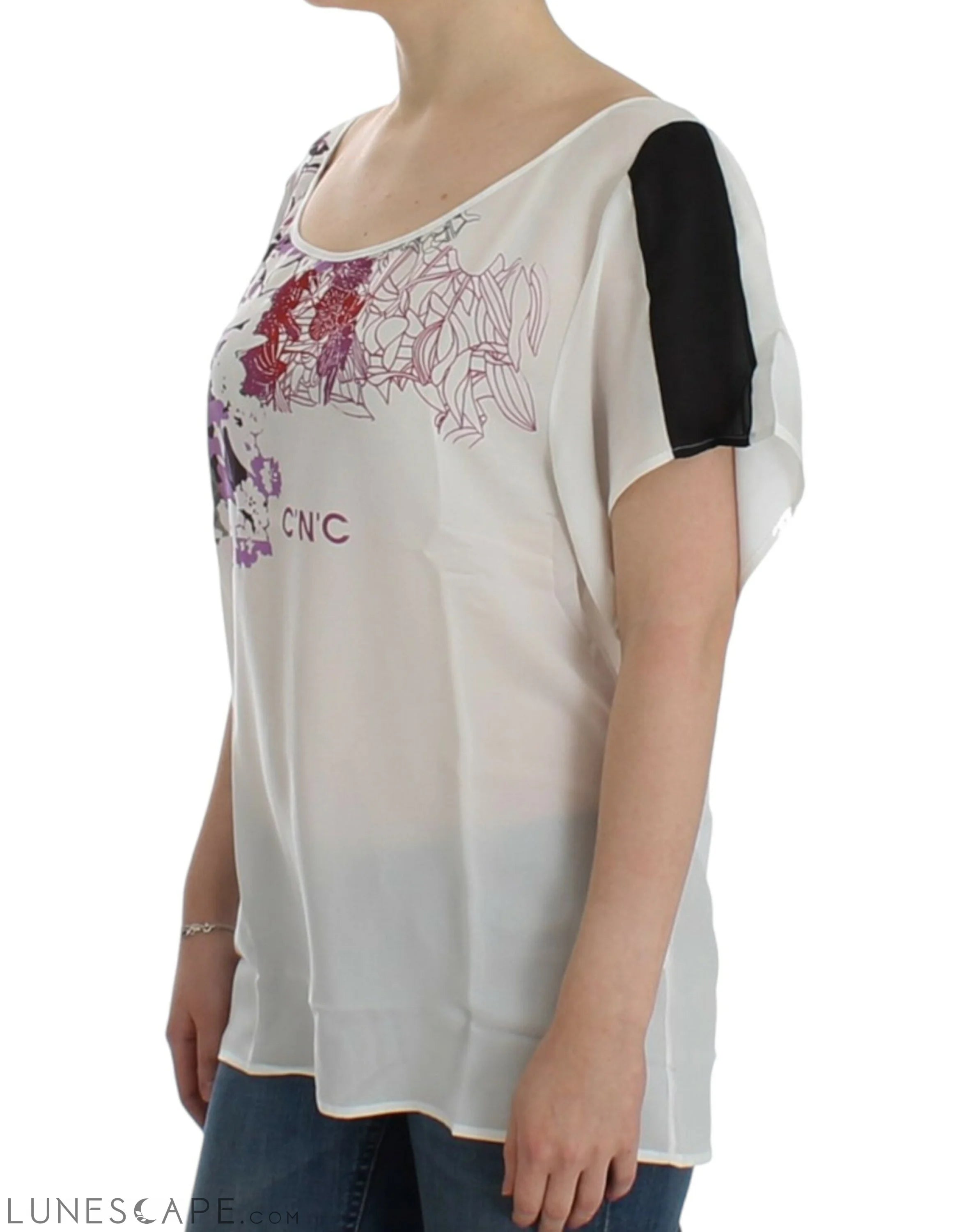 Costume National Chic White V-Neck Motive Print Tee LUNESCAPE