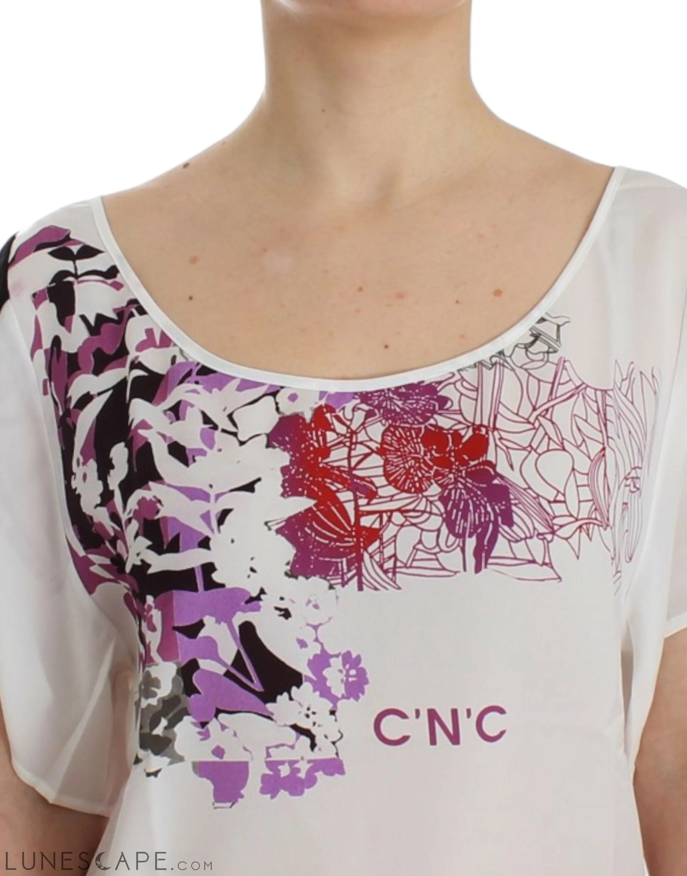 Costume National Chic White V-Neck Motive Print Tee LUNESCAPE