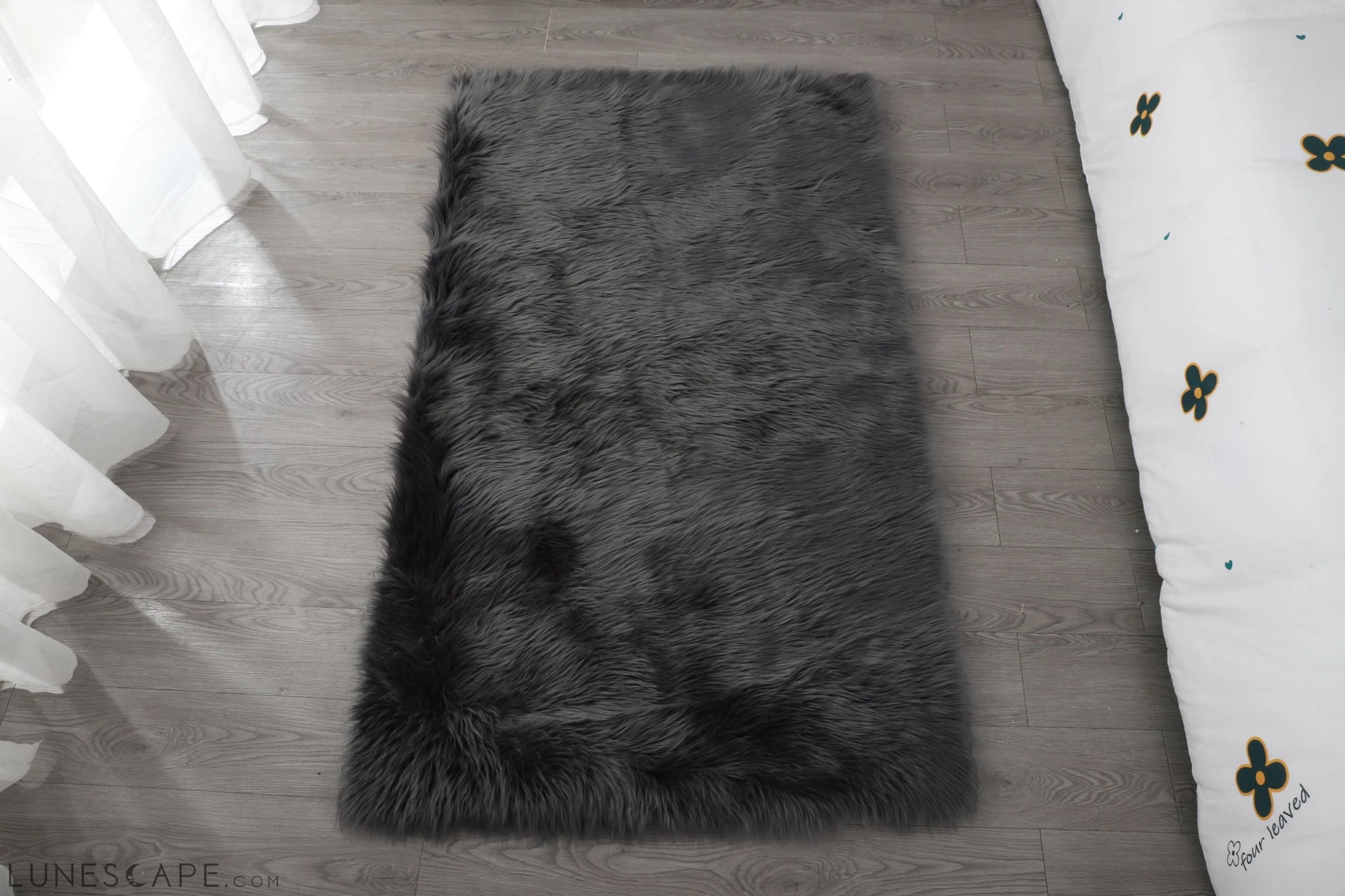 Cozy Ultra Soft Fluffy Faux Fur Grey Area Rug LUNESCAPE