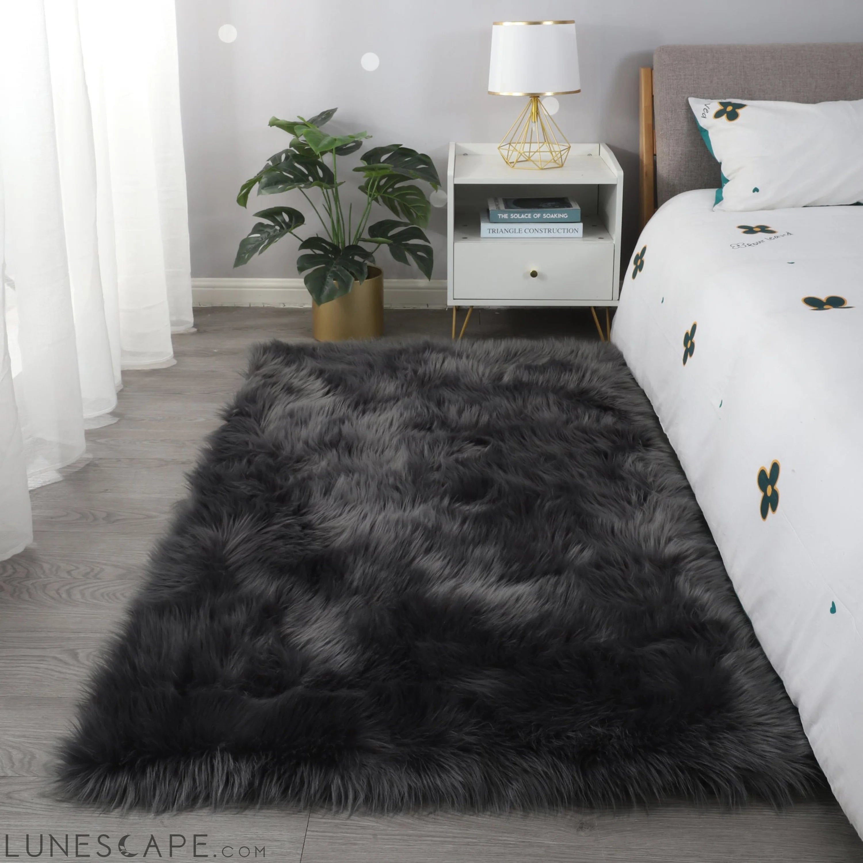 Cozy Ultra Soft Fluffy Faux Fur Grey Area Rug LUNESCAPE