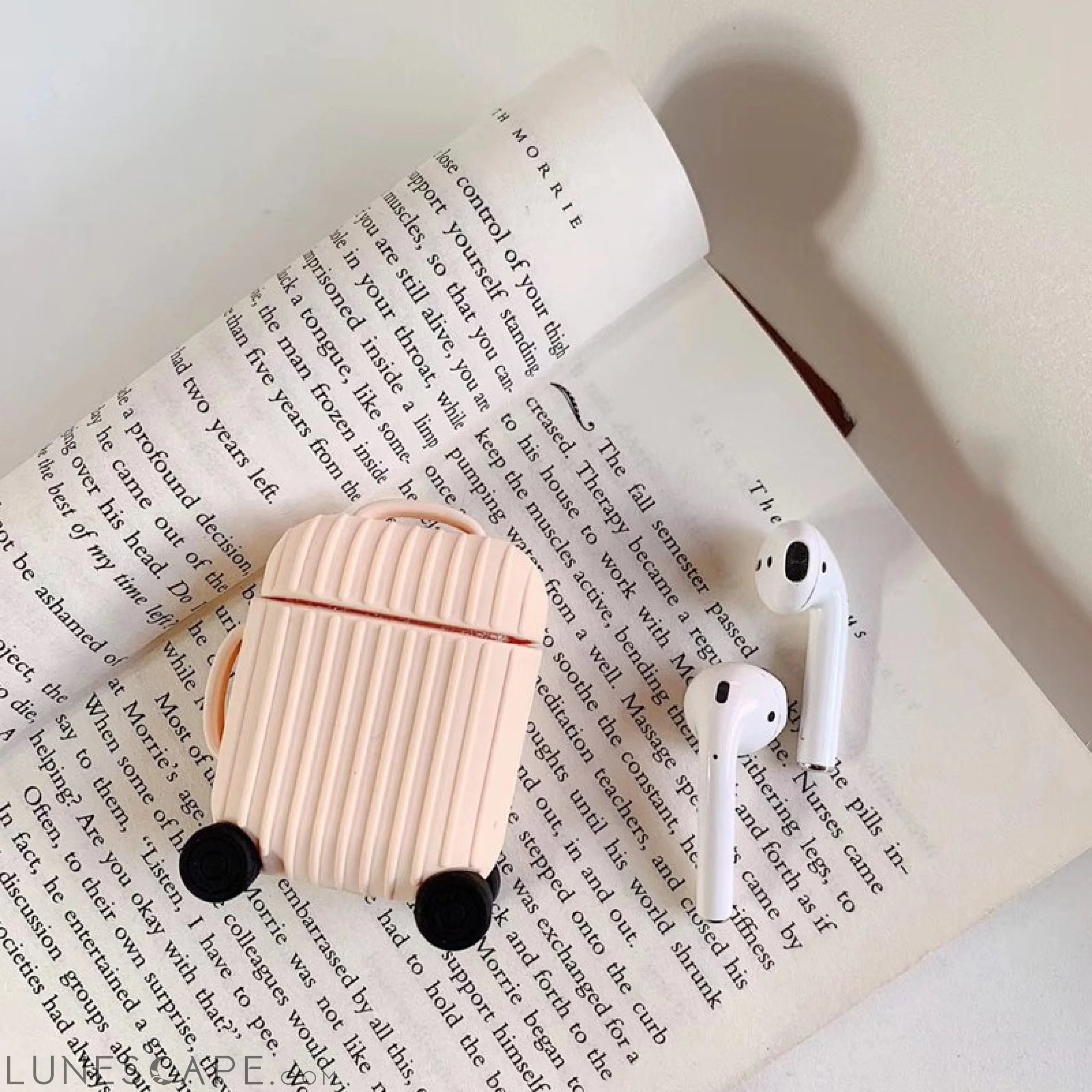 Cute AirPods Suitcase LUNESCAPE