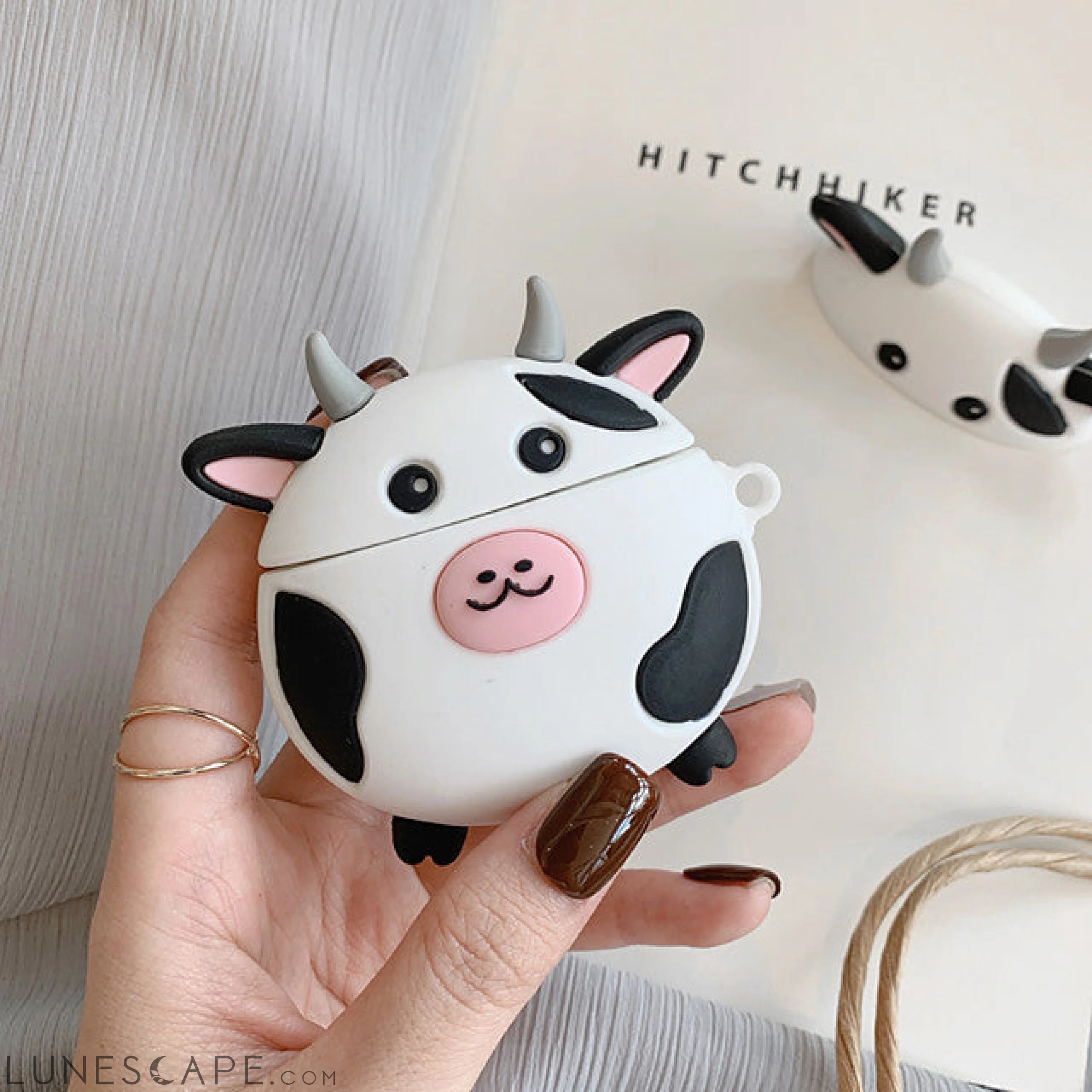 Cute Cartoon Cows AirPods Headphone Case LUNESCAPE