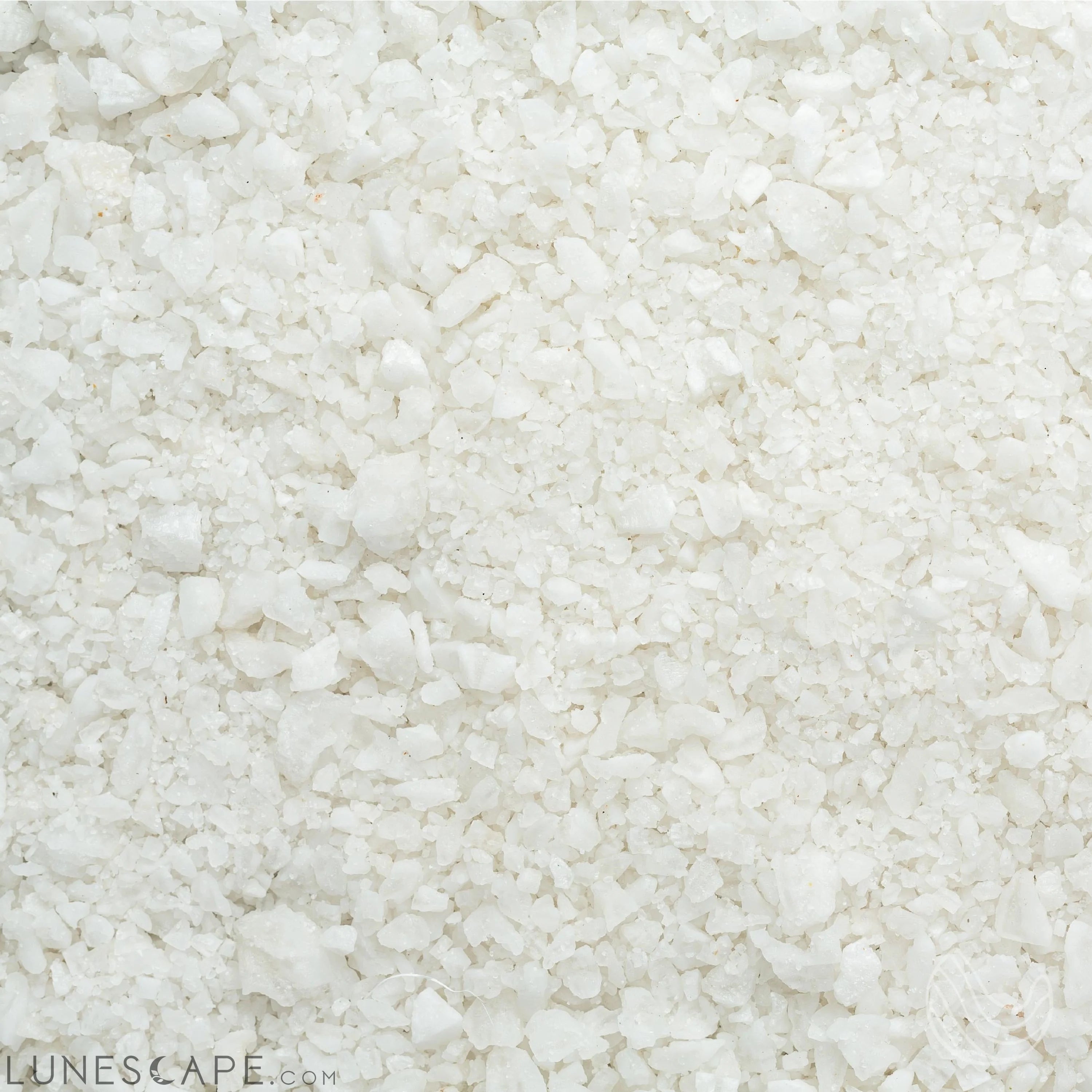 Dead sea Calming bath salt soak with 21 minerals LUNESCAPE