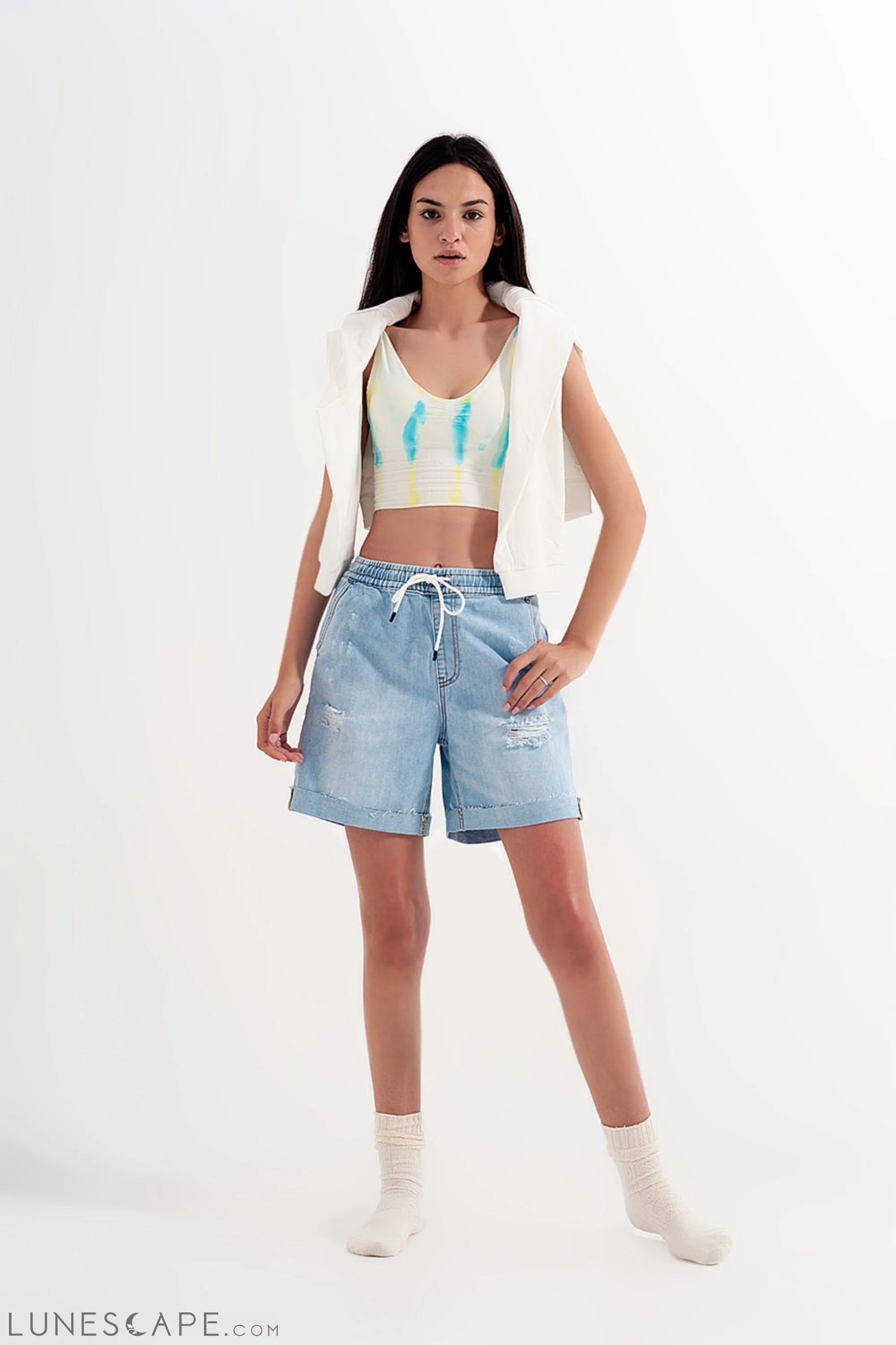 Denim Shorts With Elastic Waist in Wash Blue LUNESCAPE