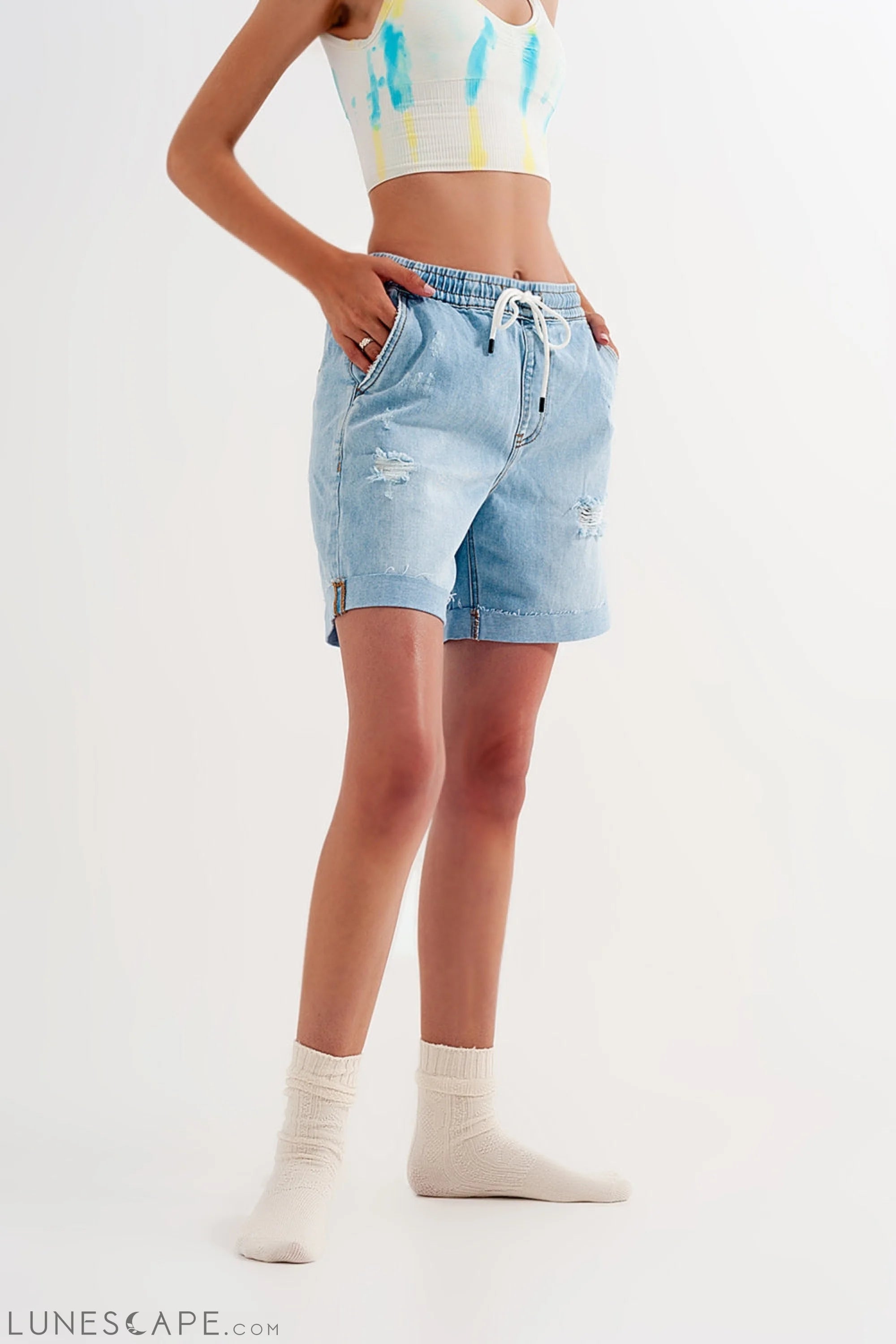 Denim Shorts With Elastic Waist in Wash Blue LUNESCAPE