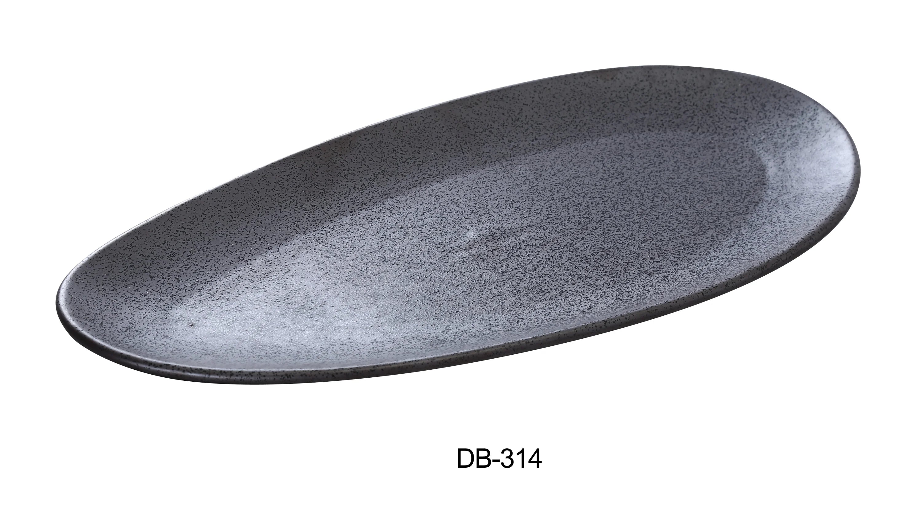 Diamond Black Collection 14" X 6.5" Leaf Shape Dinner Plate LUNESCAPE
