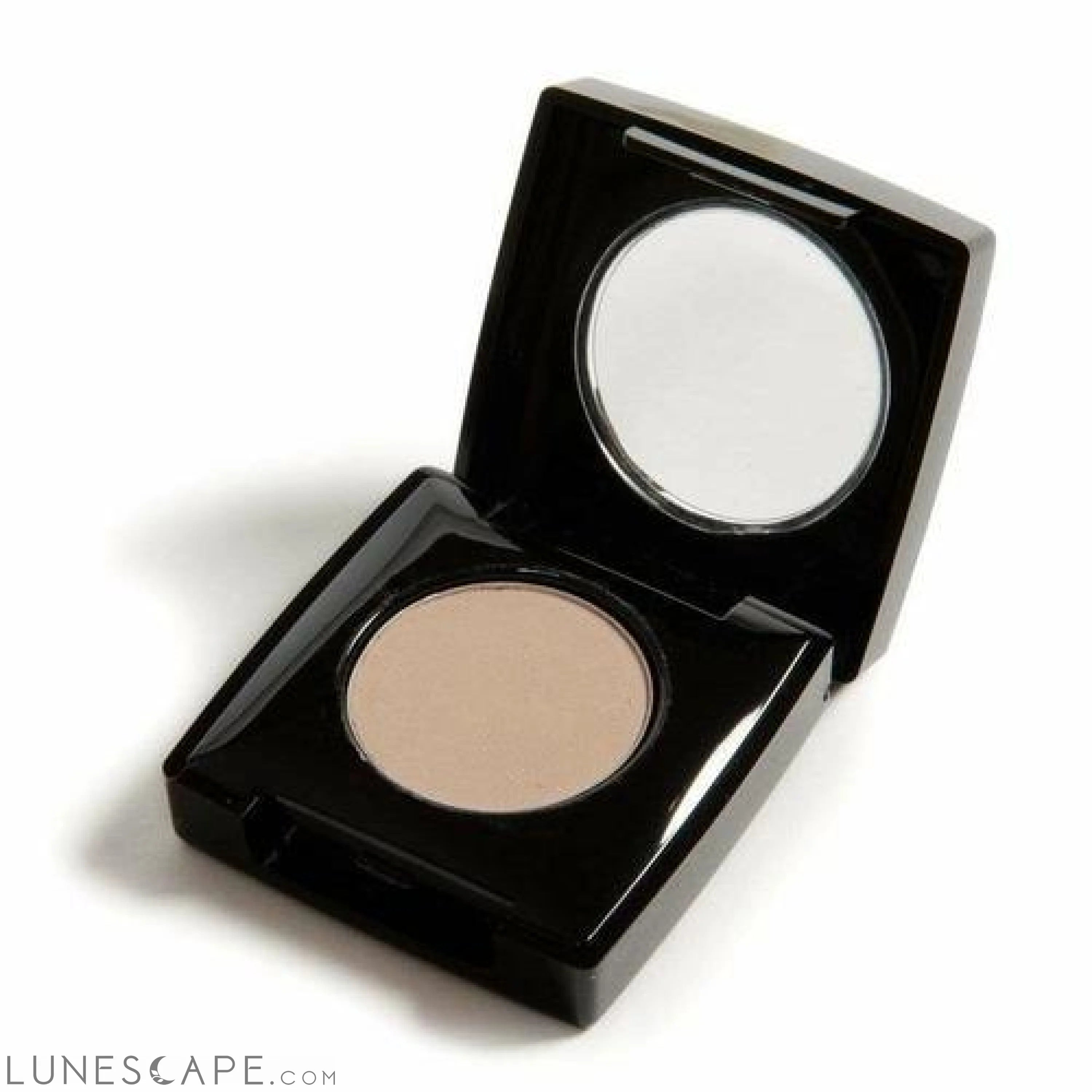 Doe Eyeshadow - Danyel Cosmetics LUNESCAPE