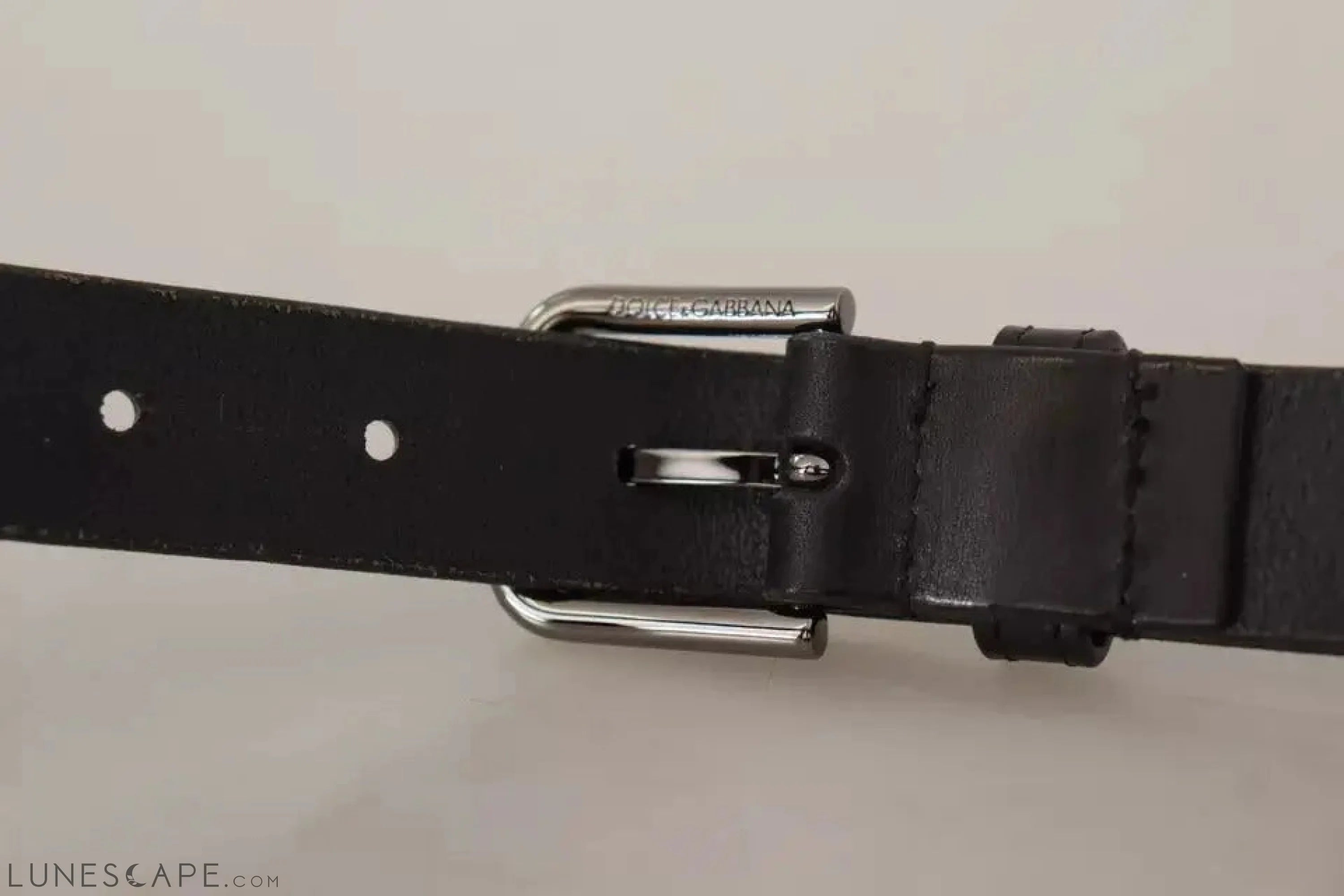 Dolce & Gabbana Black Calf Leather Classic Metal Logo Buckle Belt LUNESCAPE