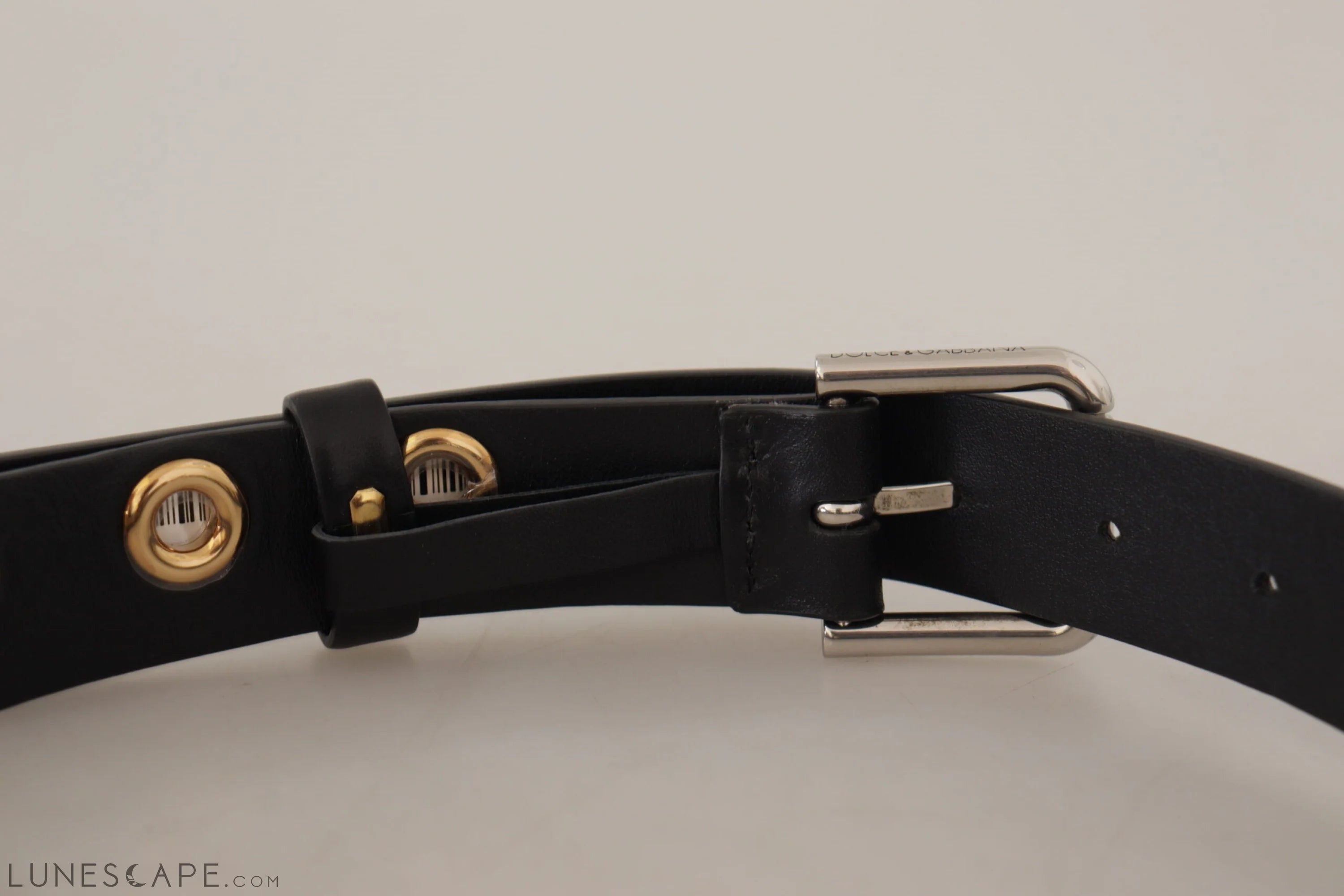 Dolce & Gabbana Chic Black Leather Belt with Engraved Buckle LUNESCAPE