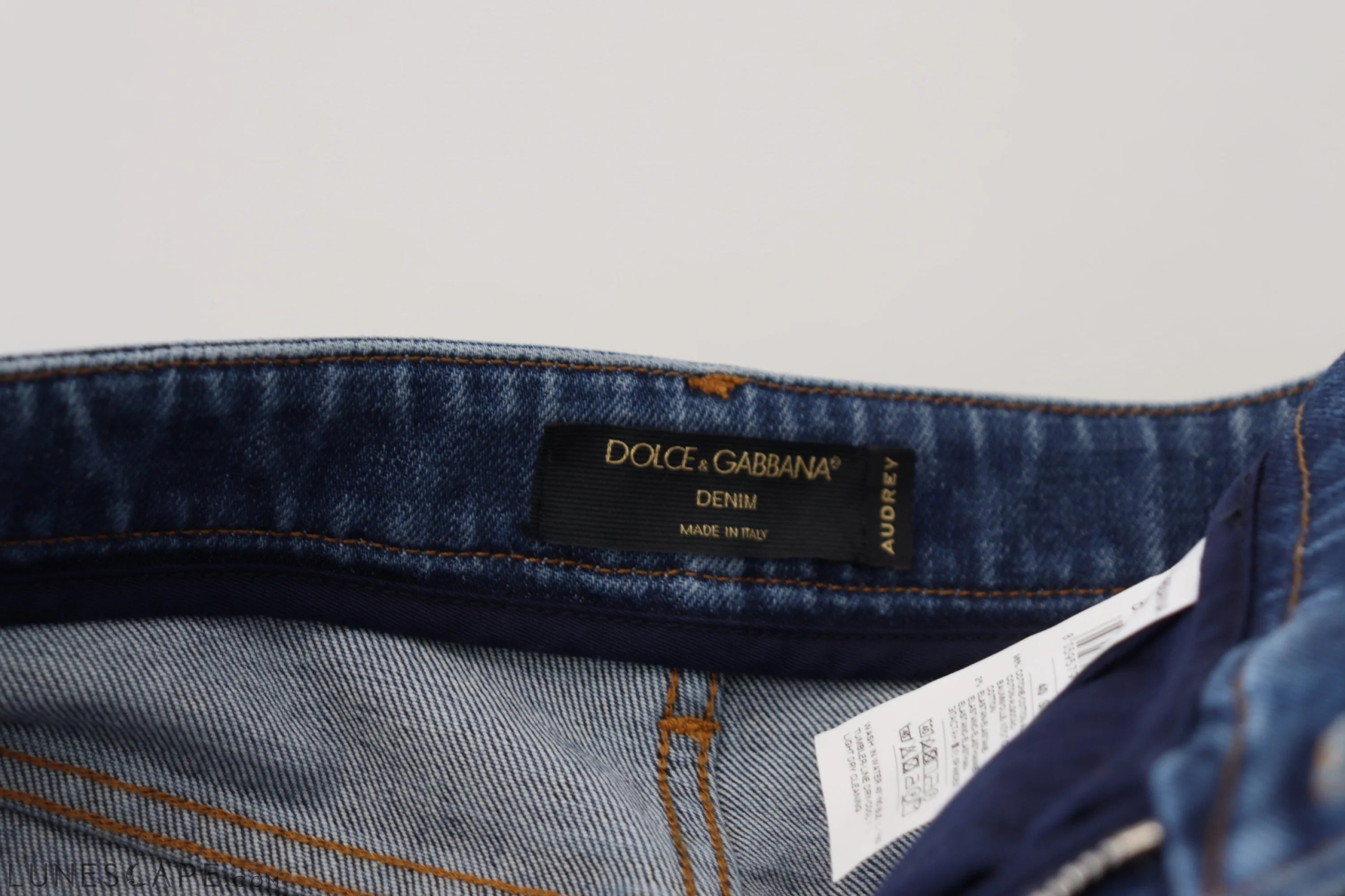 Dolce & Gabbana Chic Blue Denim Pants – Elegance Meets Comfort LUNESCAPE