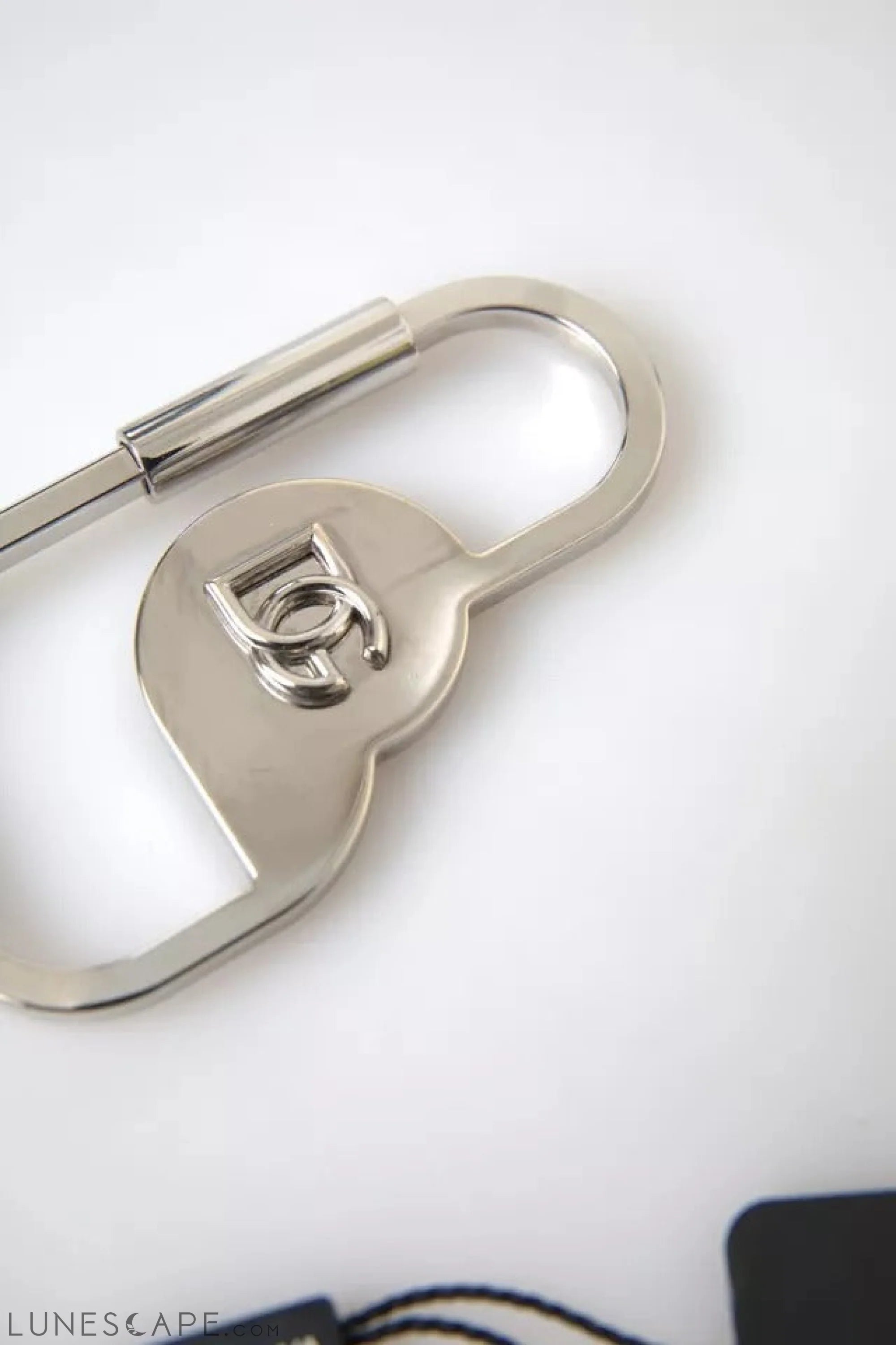 Dolce & Gabbana Silver Tone Brass Metal DG Logo Engraved Keyring Keychain LUNESCAPE