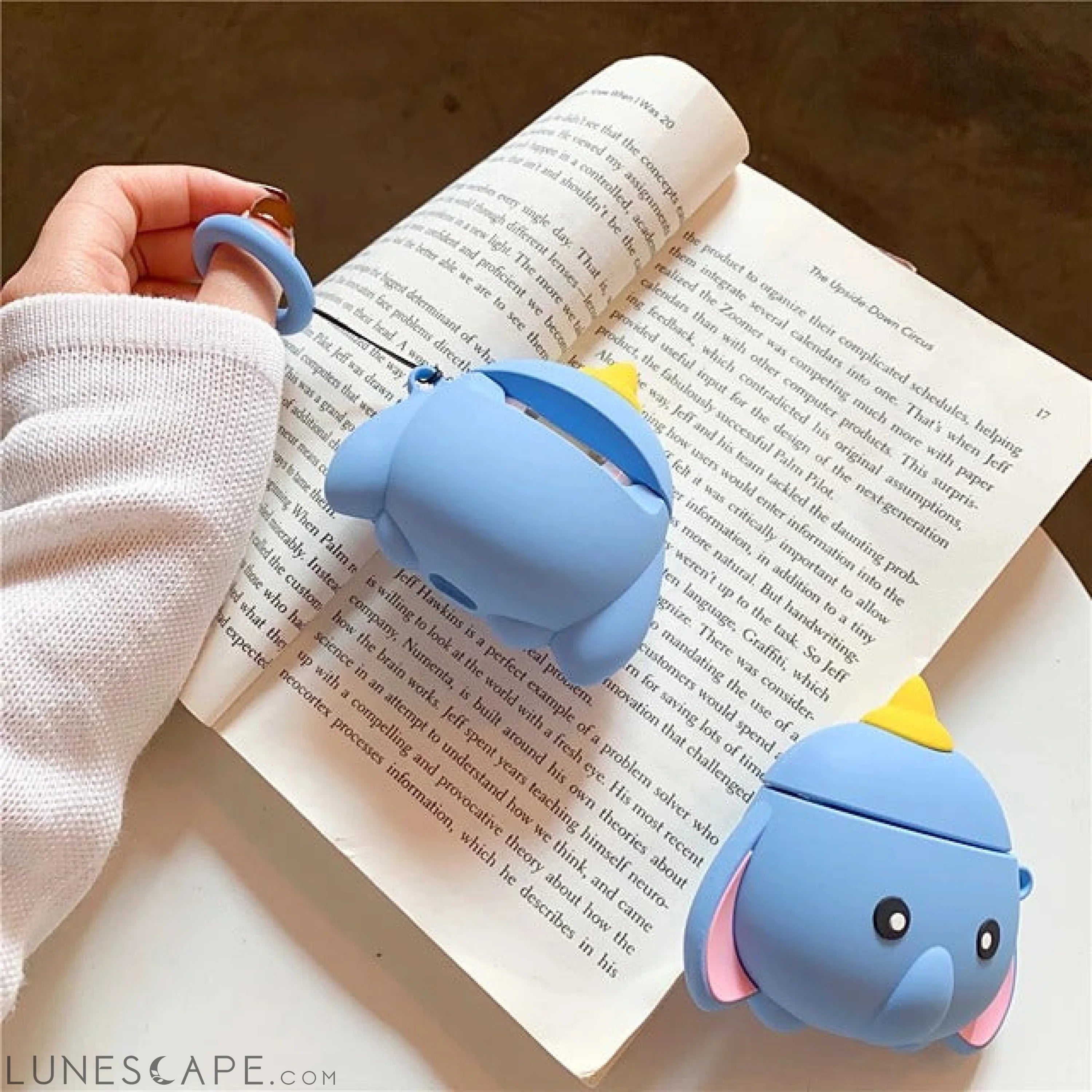 Dumbo AirPods 1/2/3  Case Silicone airpods pro case LUNESCAPE
