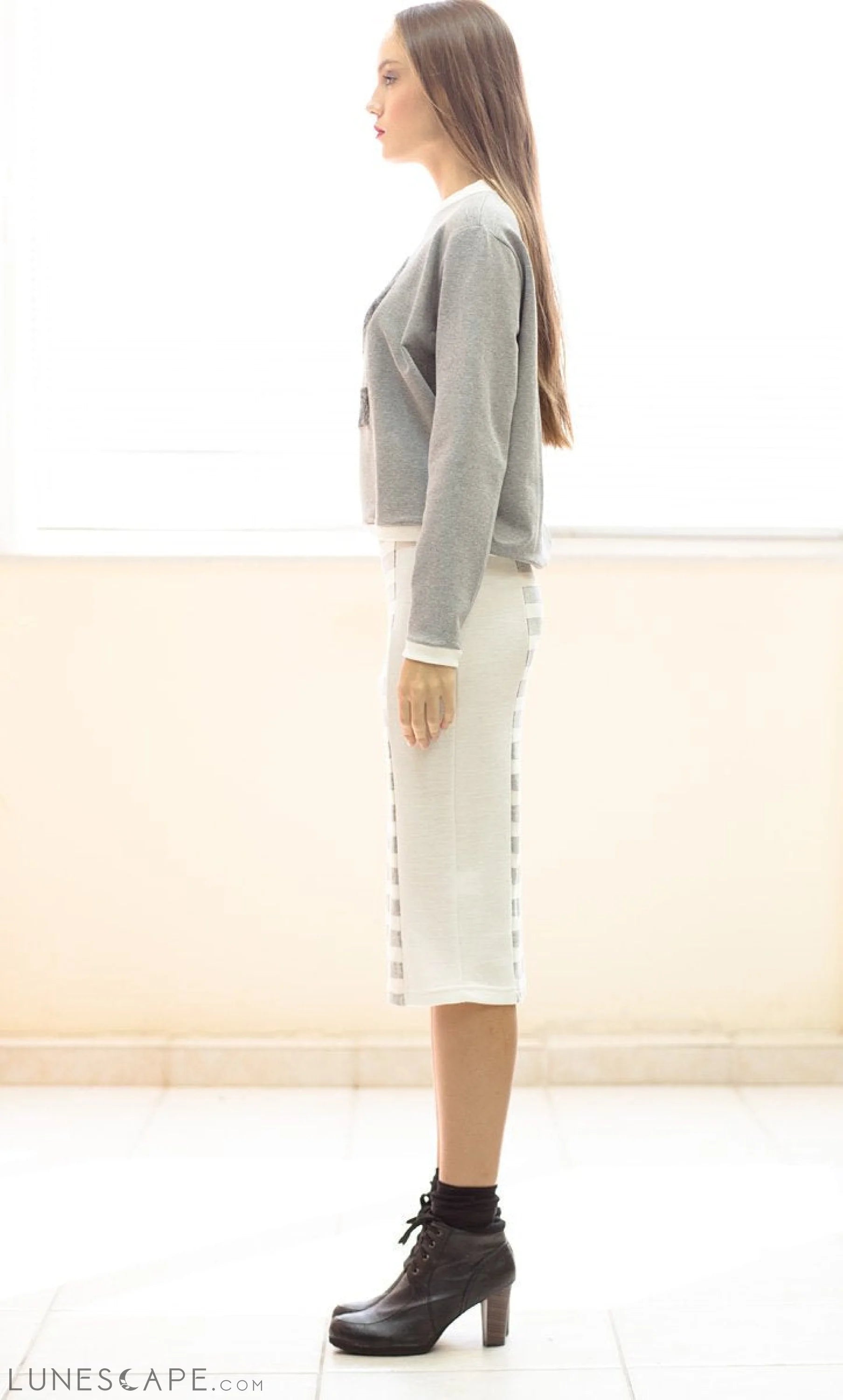Ecru and Grey Striped Pencil Skirt LUNESCAPE