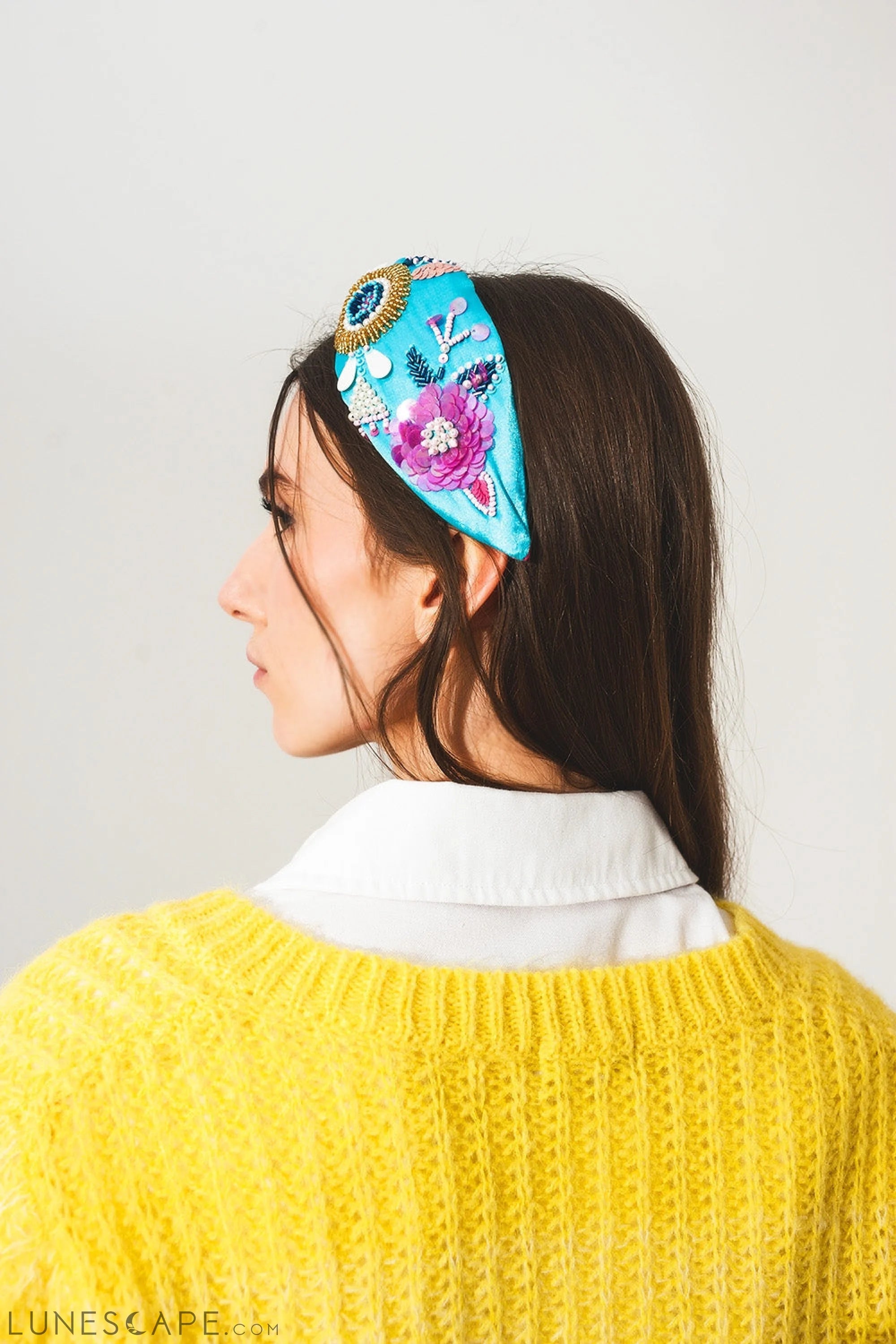 Embellished Chunky Headband in Blue LUNESCAPE