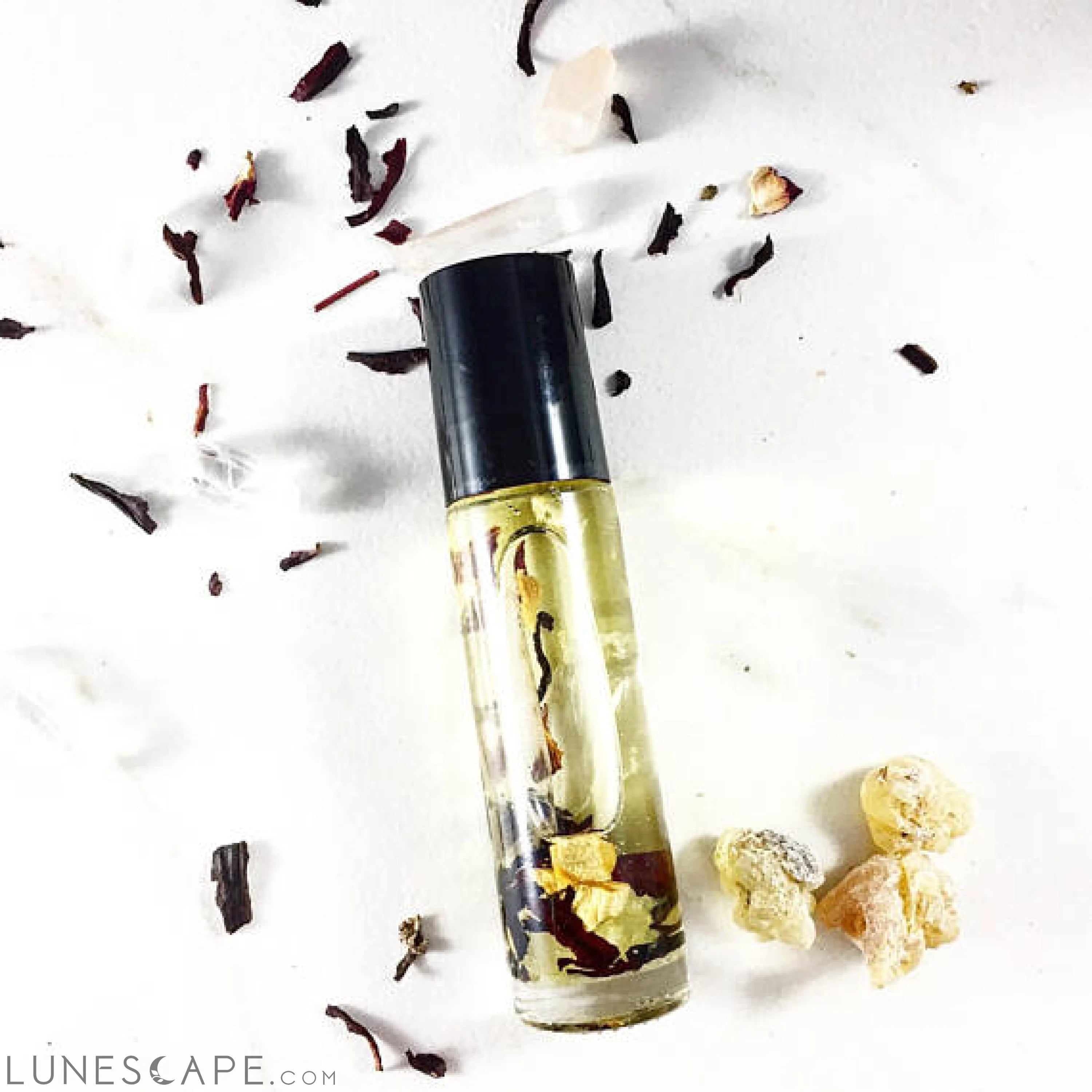 Essential Oil Blend with Crystals Frankincense LUNESCAPE