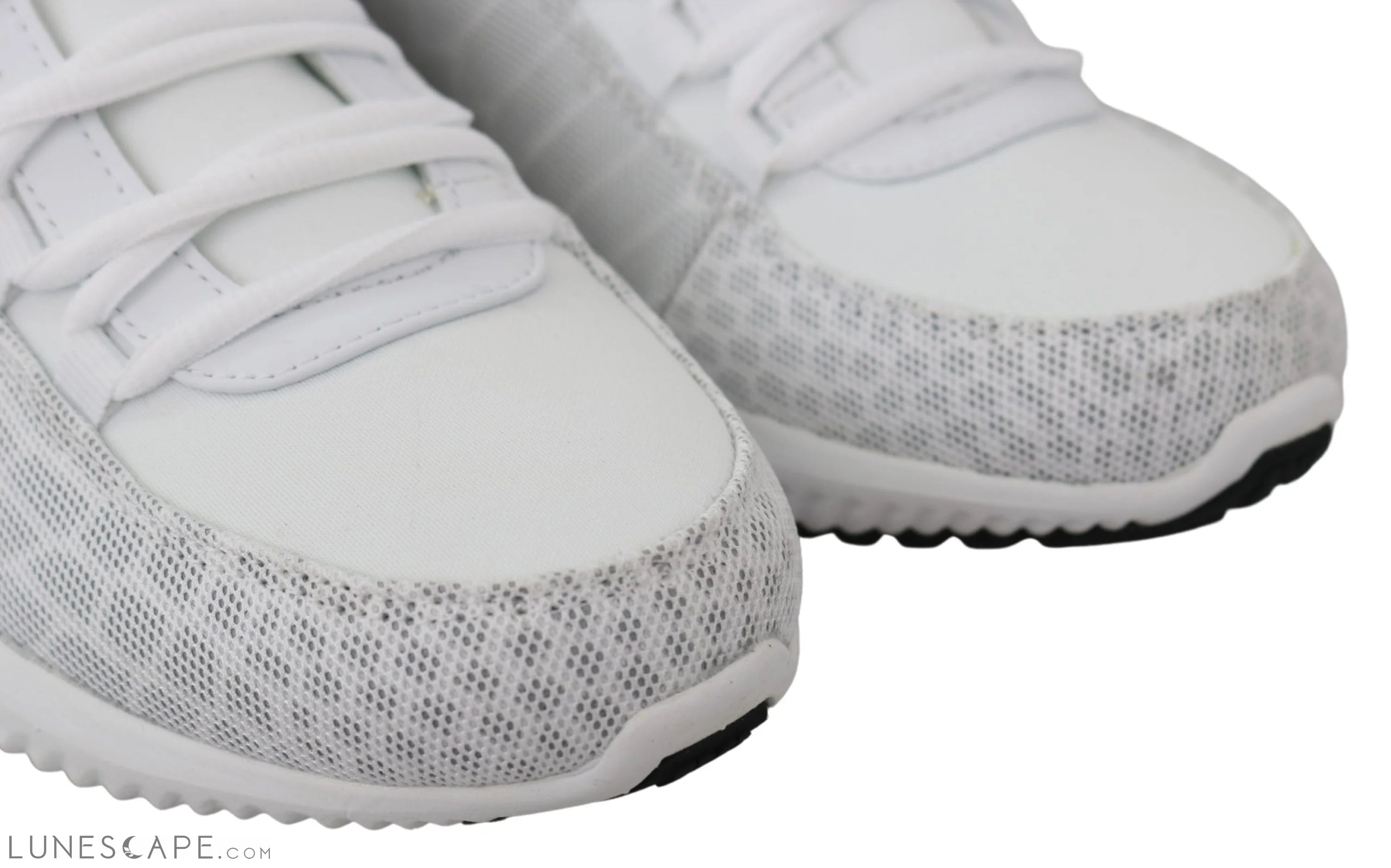 Exquisite Plein Sport Sneakers for Men LUNESCAPE