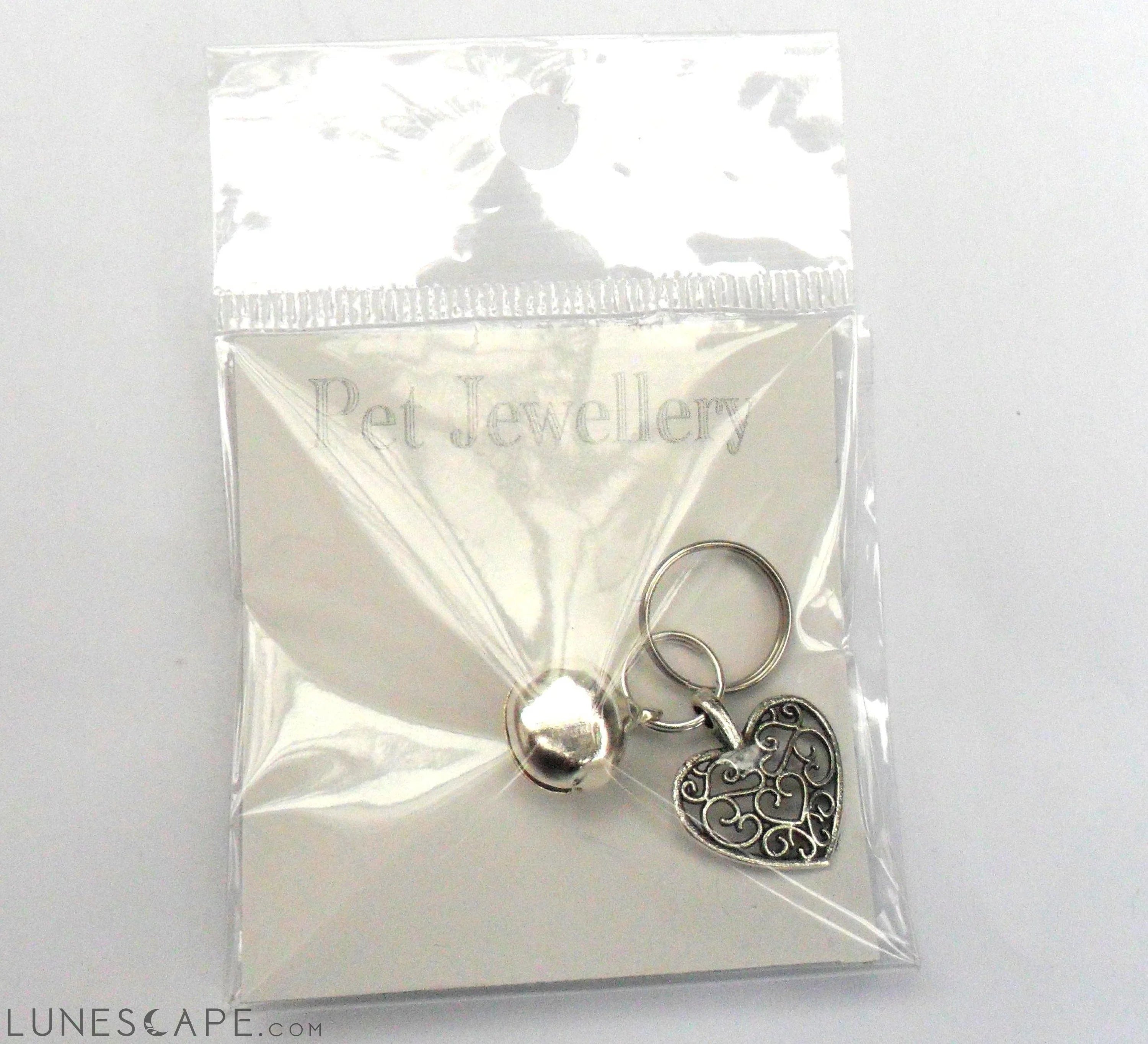 Filigree Heart Pet Charm LUNESCAPE