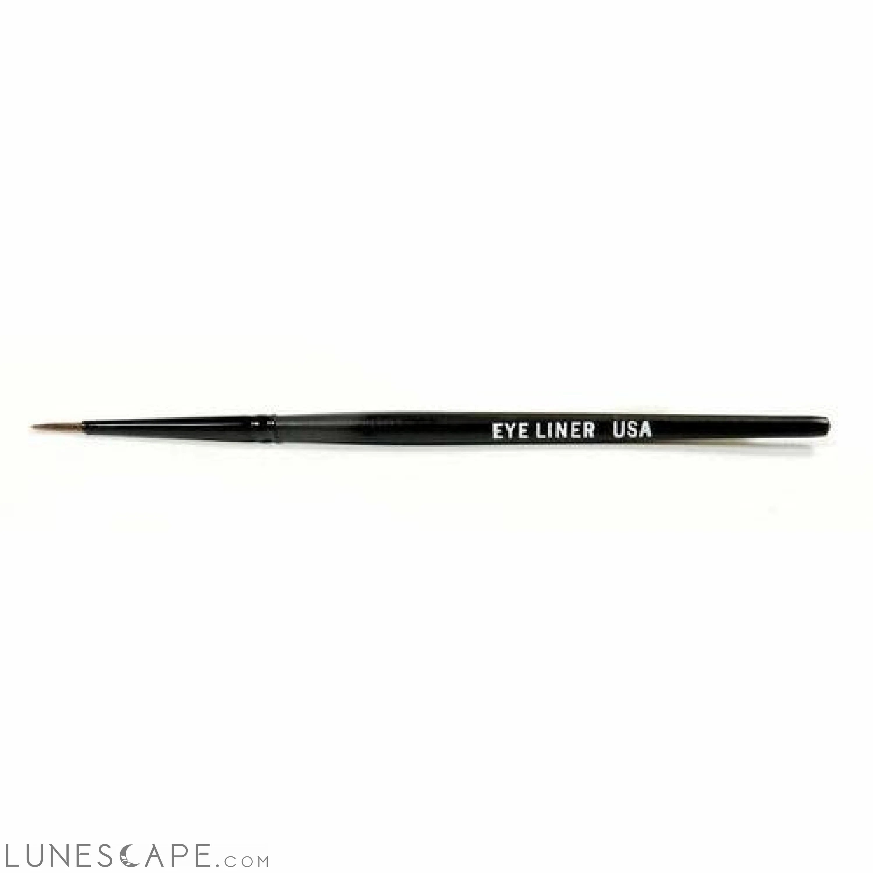 Fine Eyeliner Brush for Sensitive Eyes - Daniel Cosmetics LUNESCAPE