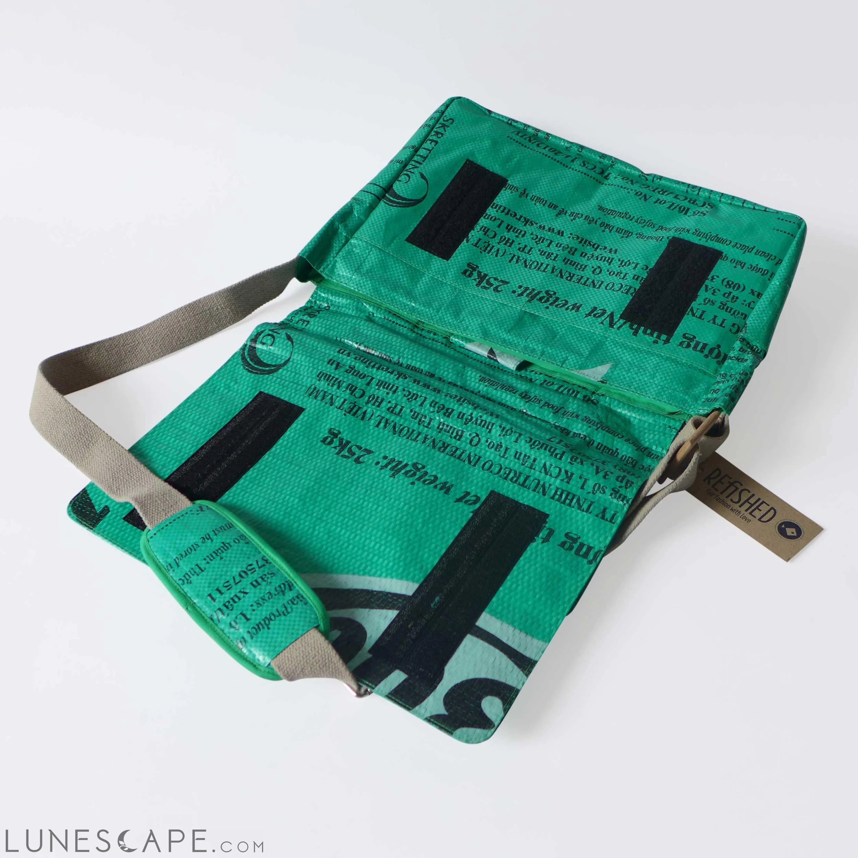 Fish Messenger Bag LUNESCAPE