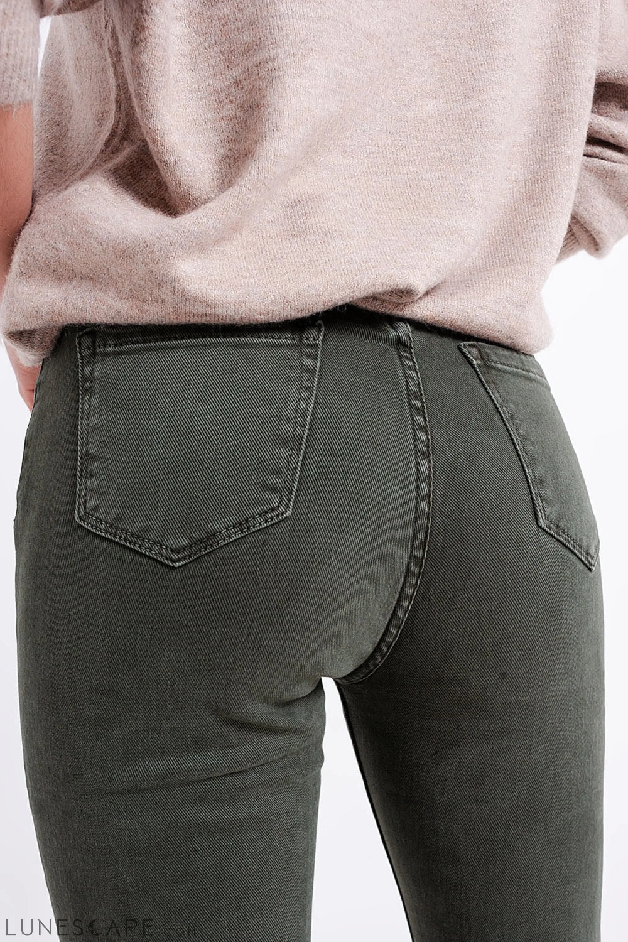 Flared Jeans in Olive LUNESCAPE