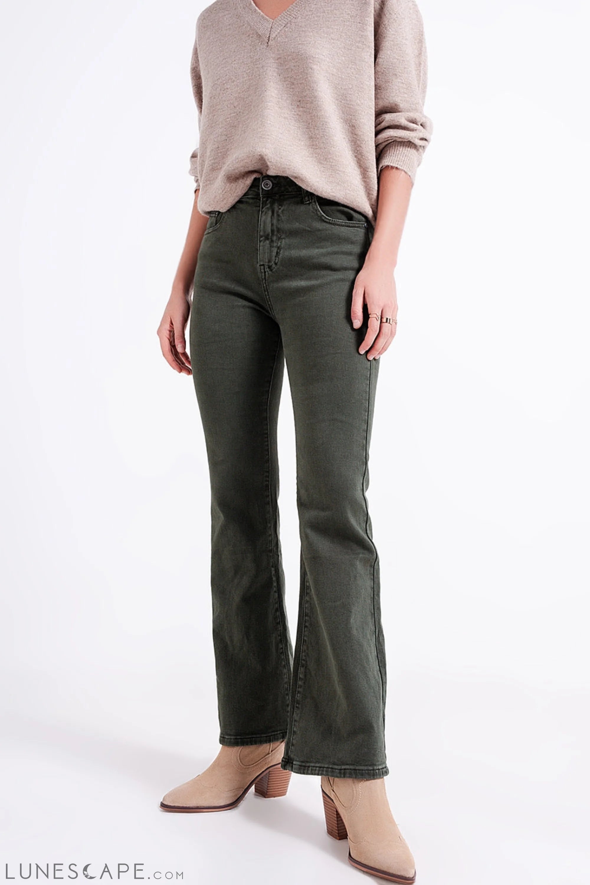 Flared Jeans in Olive LUNESCAPE