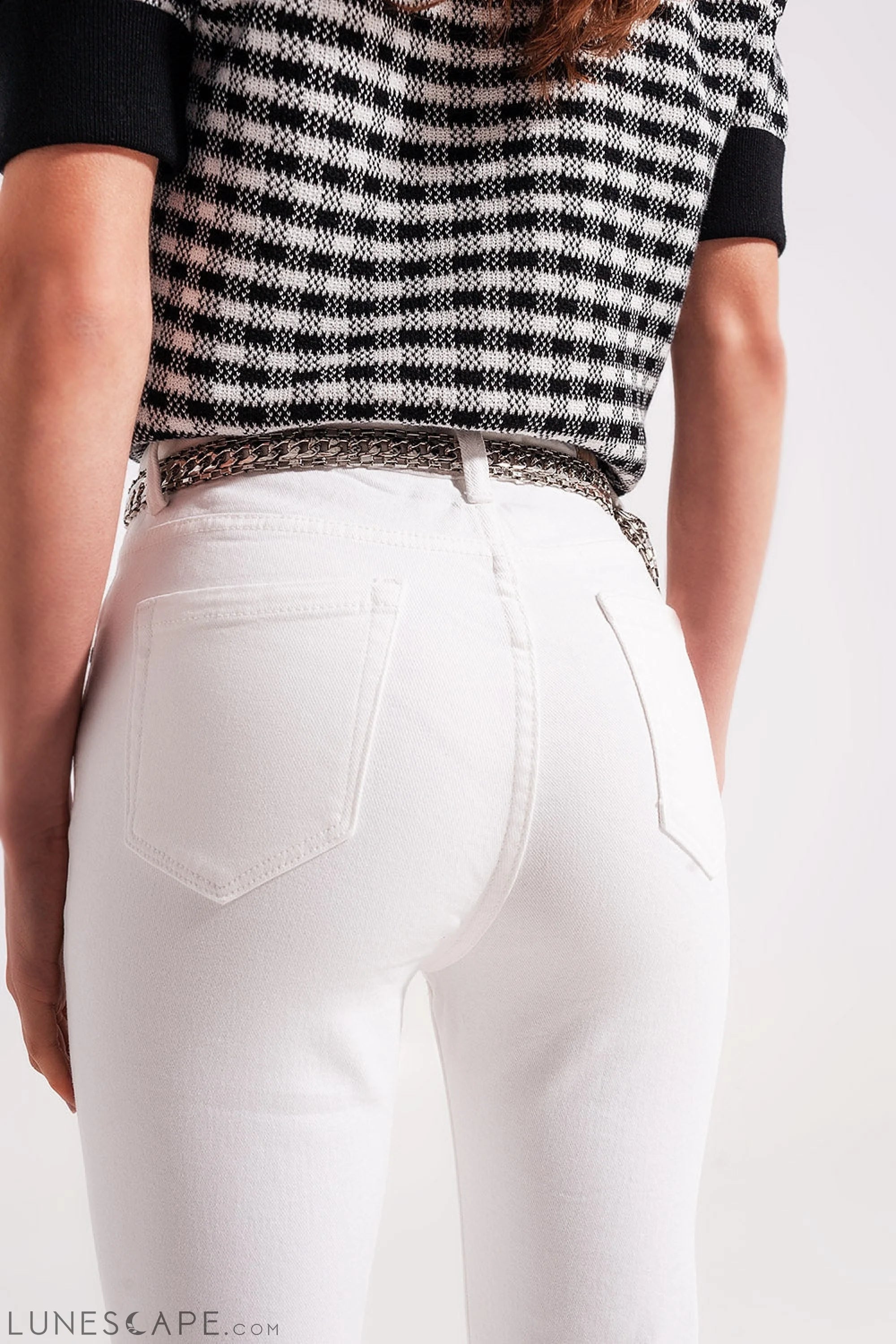 Flared Jeans in White LUNESCAPE