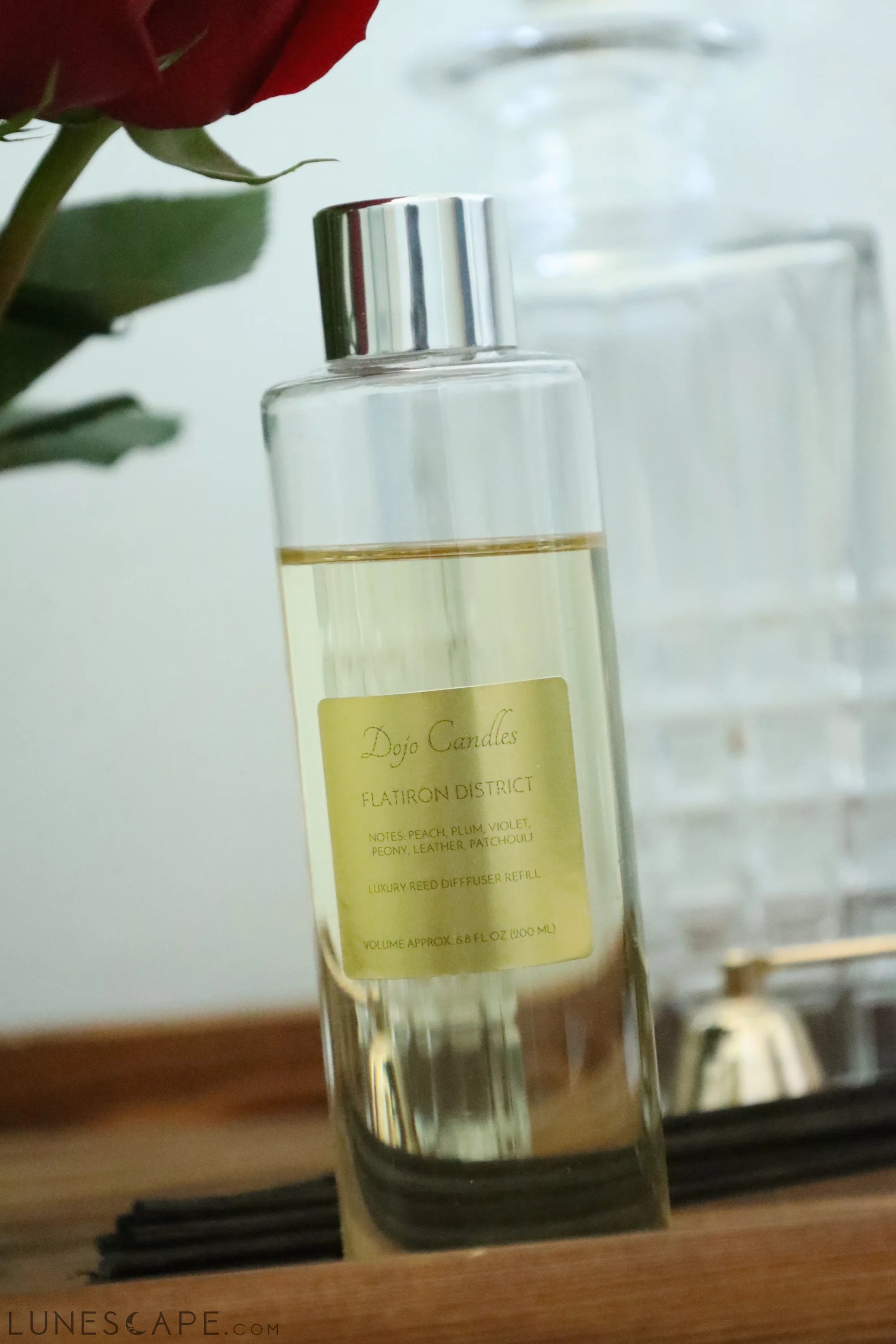 Flatiron District Luxury Reed Diffuser Refill LUNESCAPE