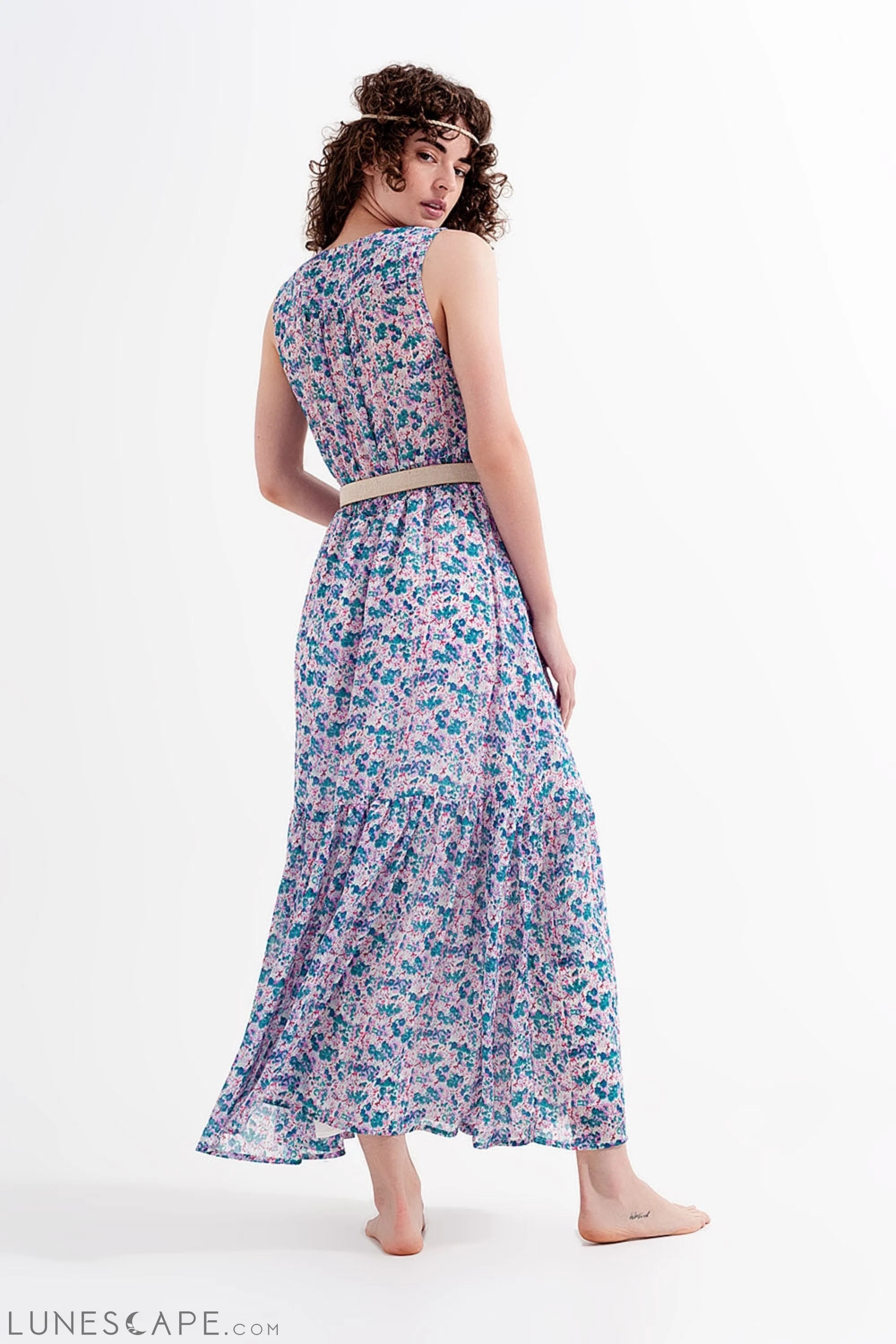 Floral Sleeveless Maxi Dress in Green LUNESCAPE