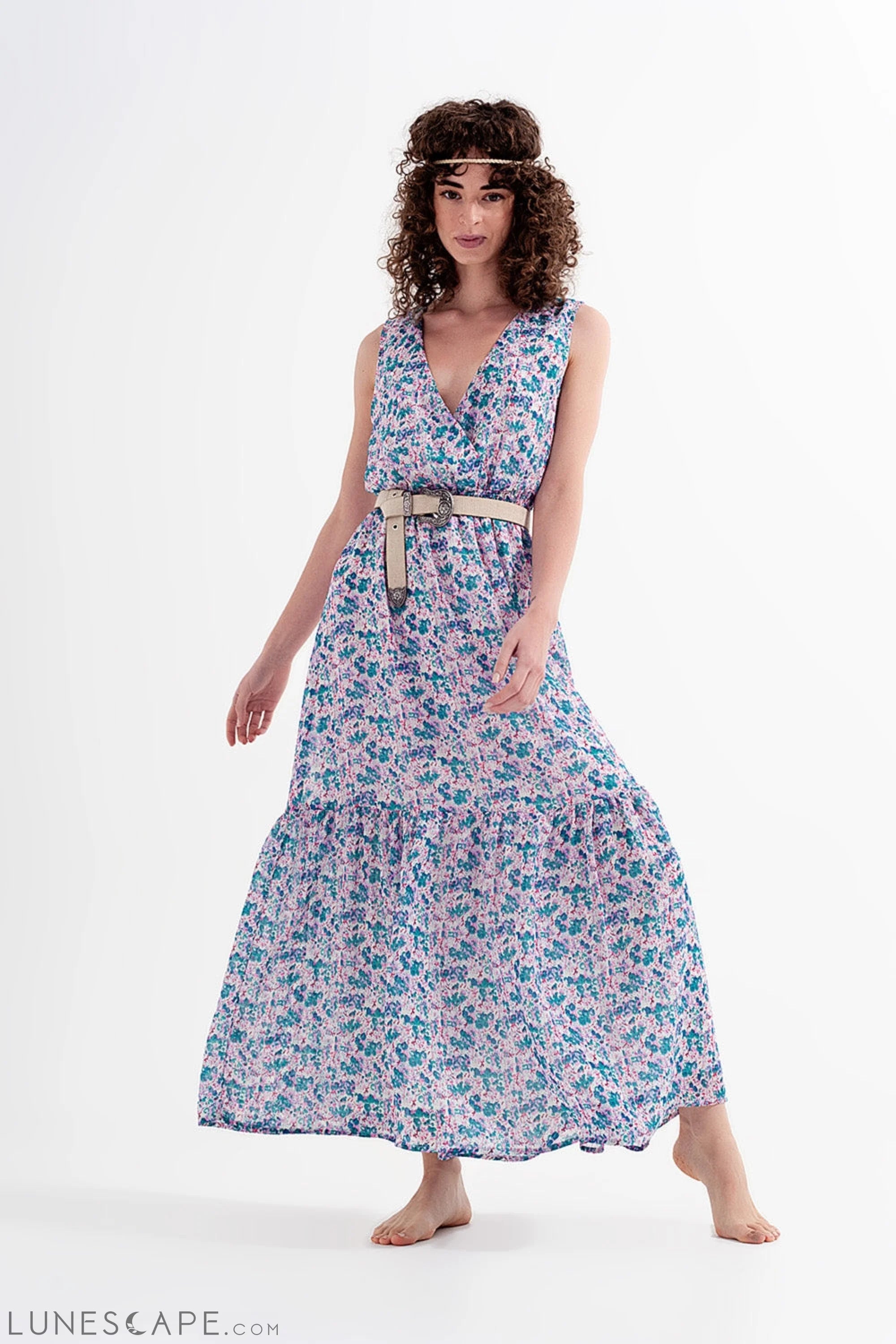 Floral Sleeveless Maxi Dress in Green LUNESCAPE