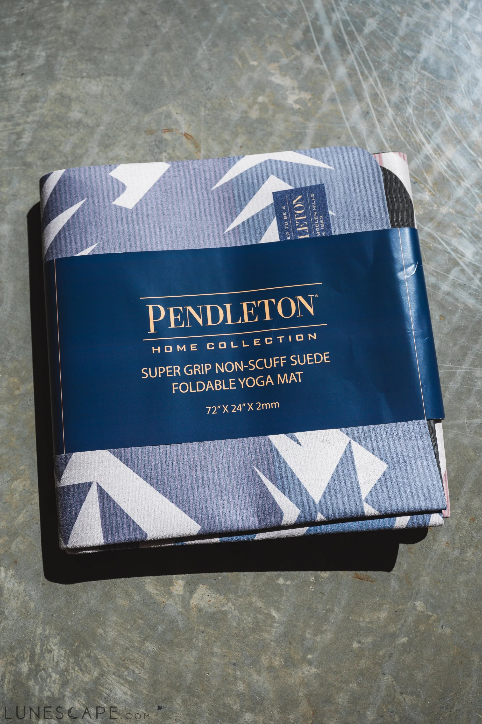 Foldable Suede Yoga Mat Pendleton Agate Beach Travel Mat LUNESCAPE