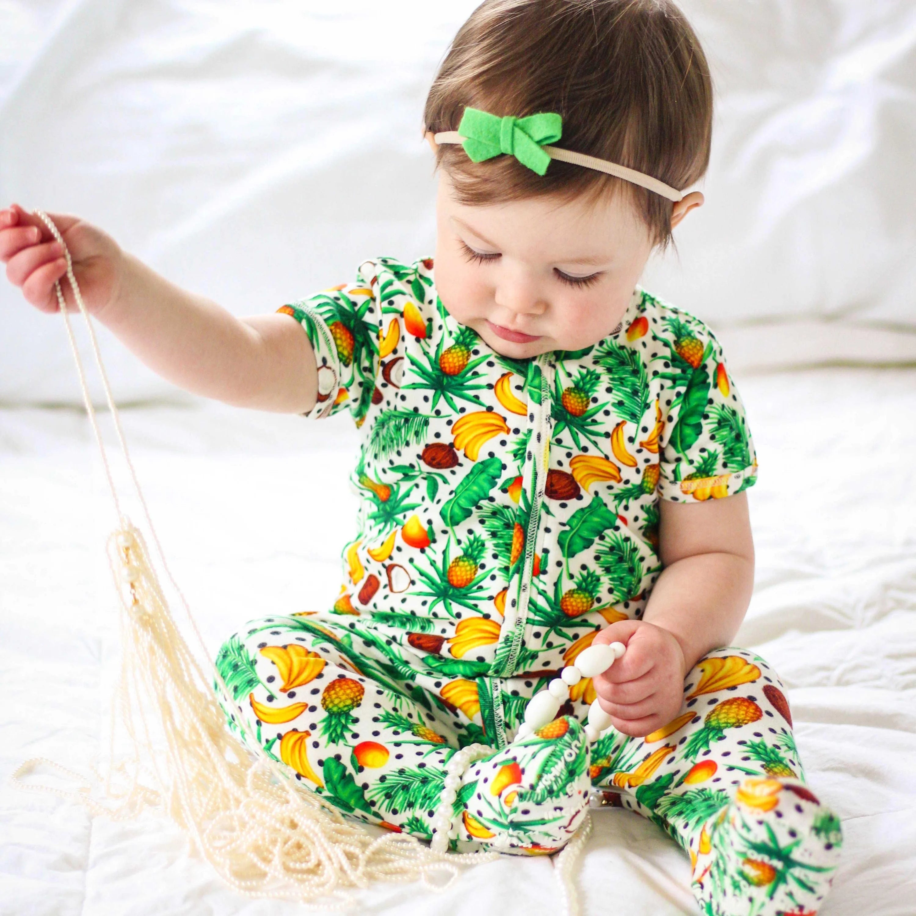 Footie - Short Sleeve - Fruity Dots LUNESCAPE