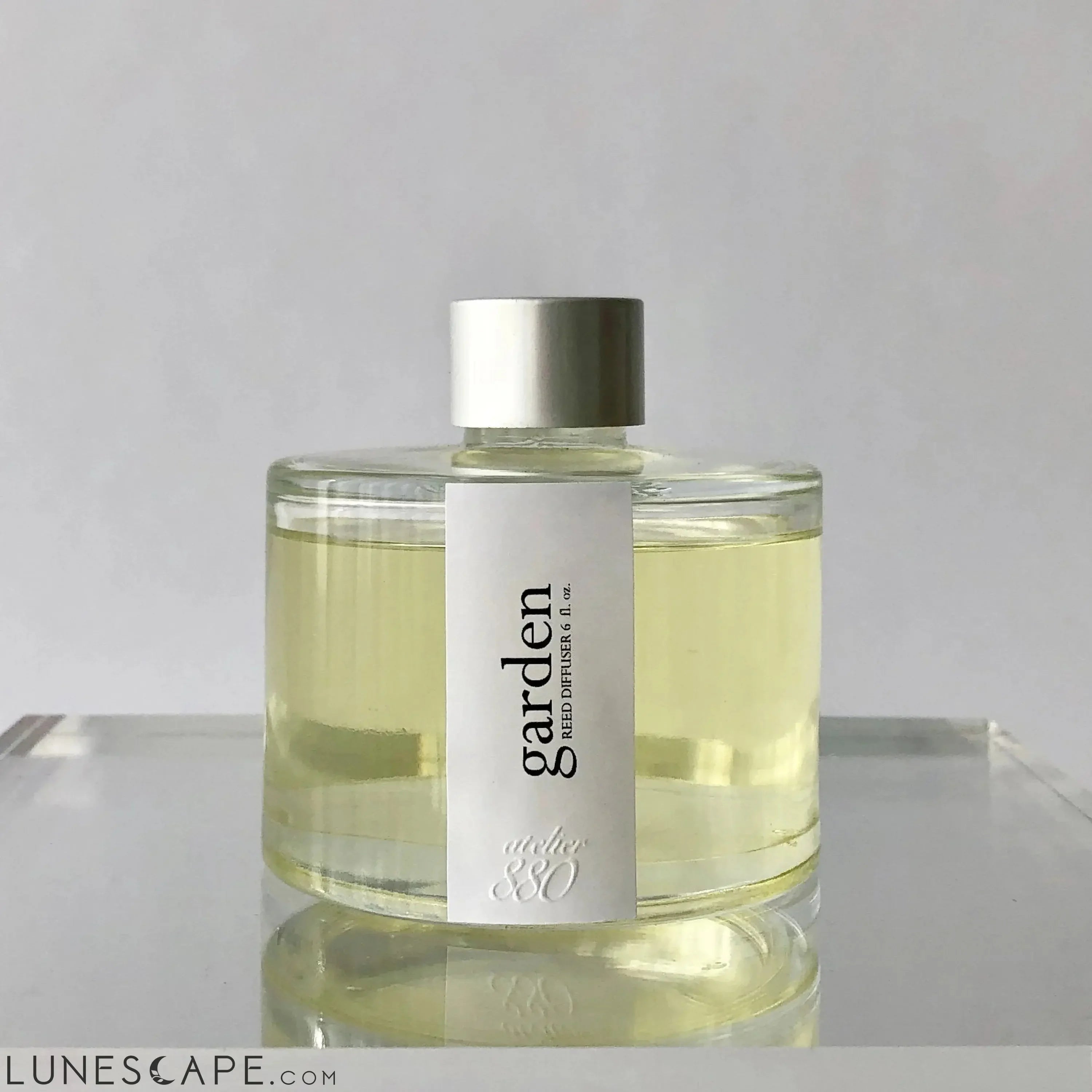 Garden Essential Oil Reed Diffuser LUNESCAPE