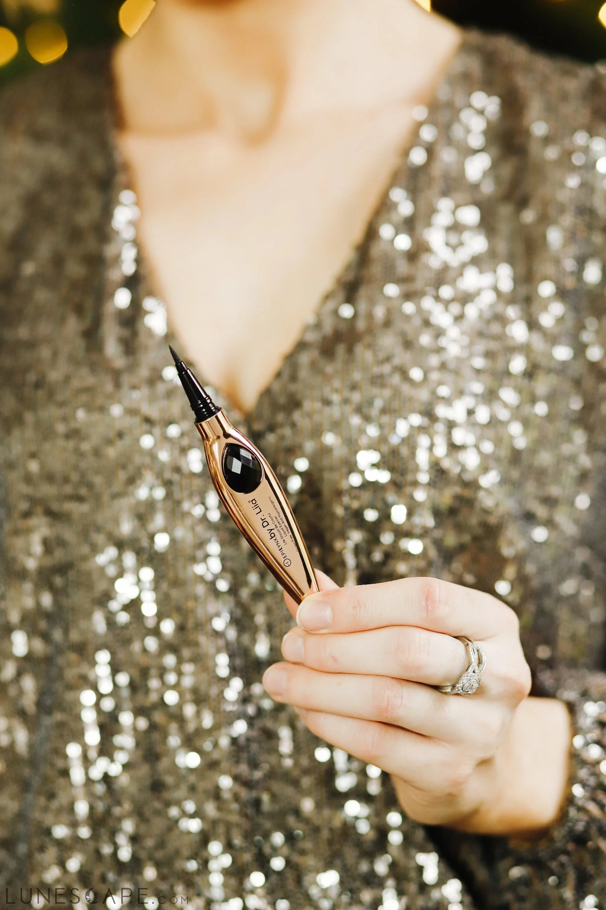 Gem Liquid Eyeliner with a Precision Tip LUNESCAPE