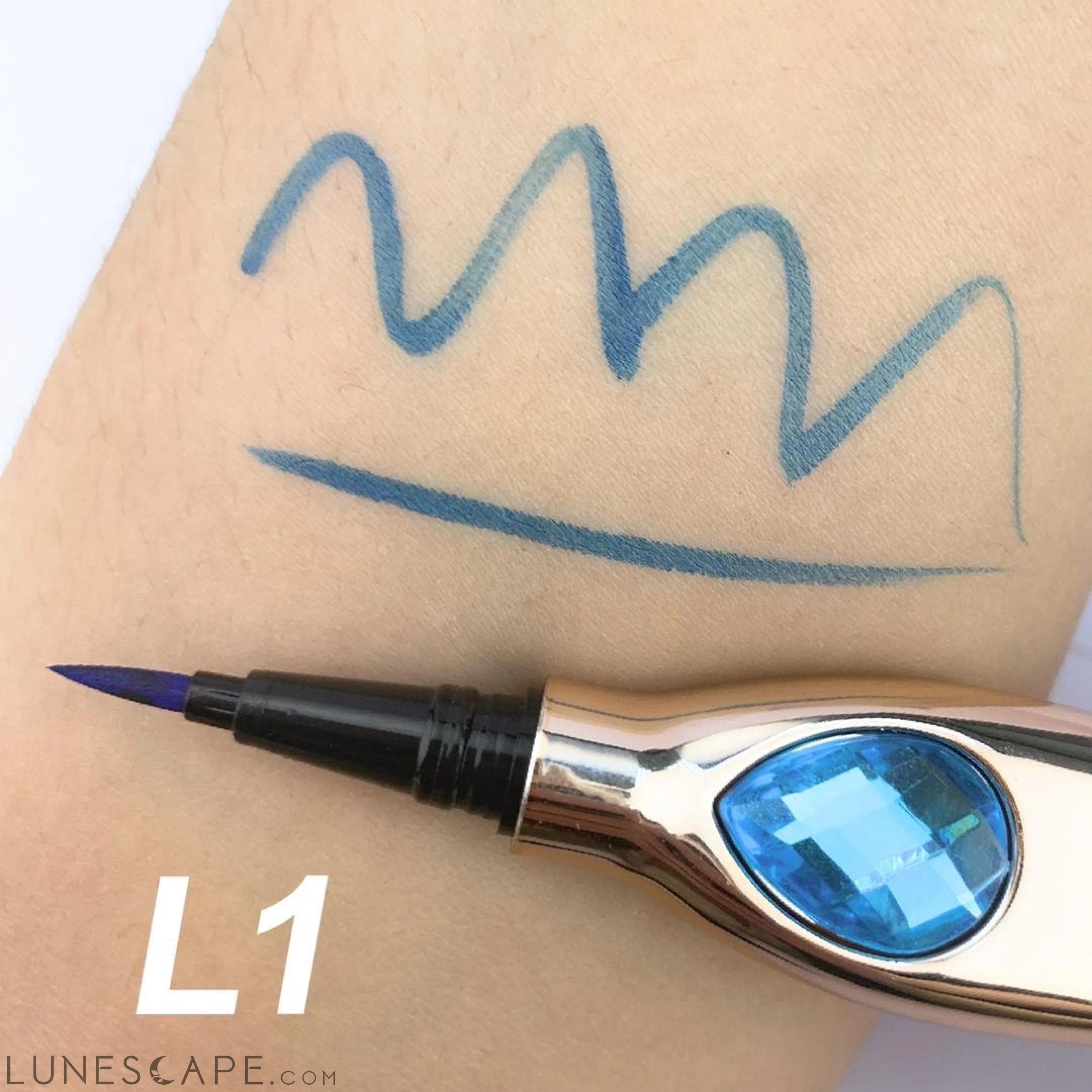 Gem Liquid Eyeliner with a Precision Tip LUNESCAPE