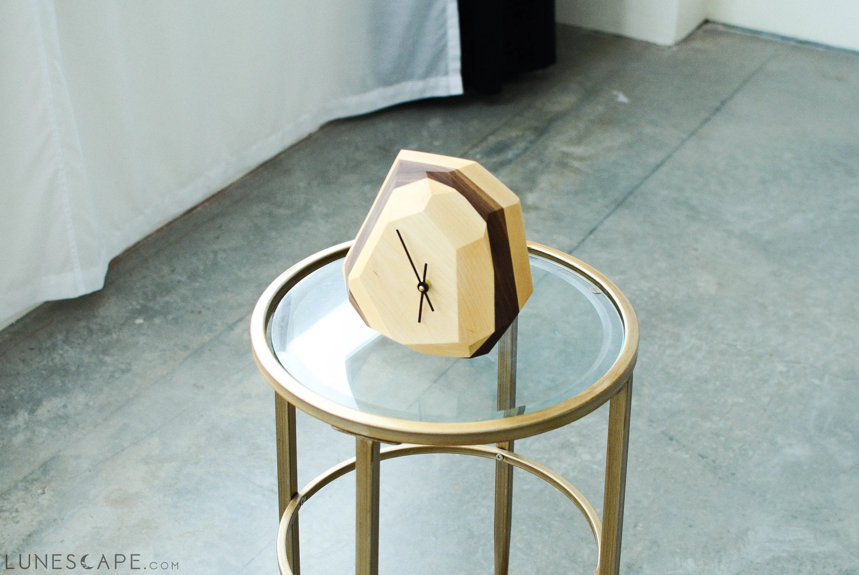 Geometric Wall & Table Clock LUNESCAPE