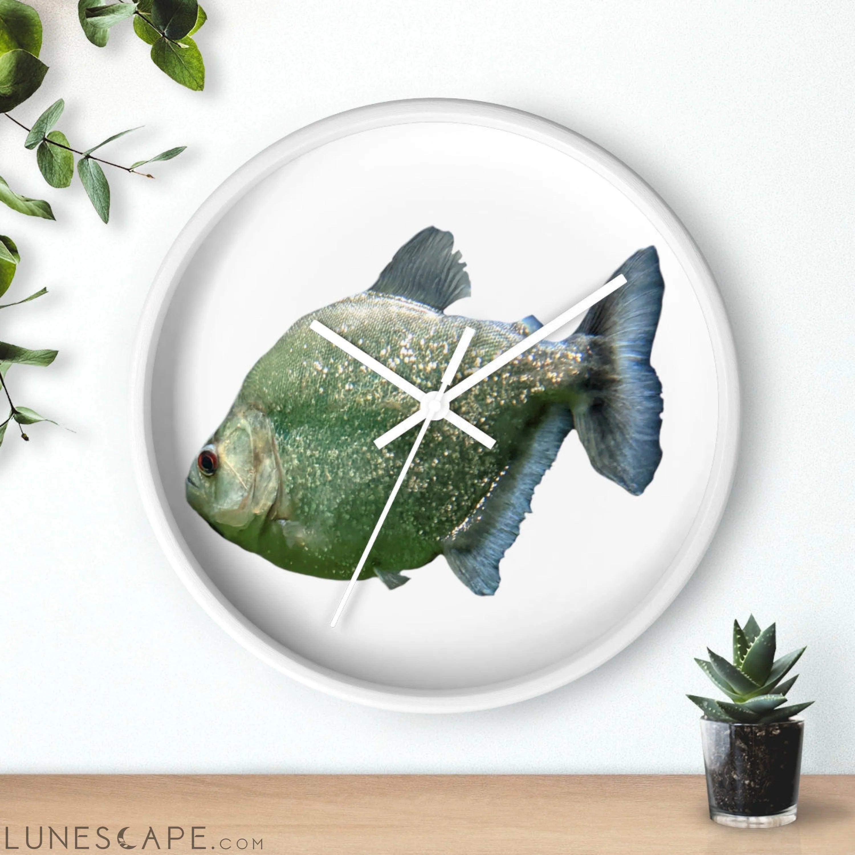 Glitter Green Fish Wall clock LUNESCAPE