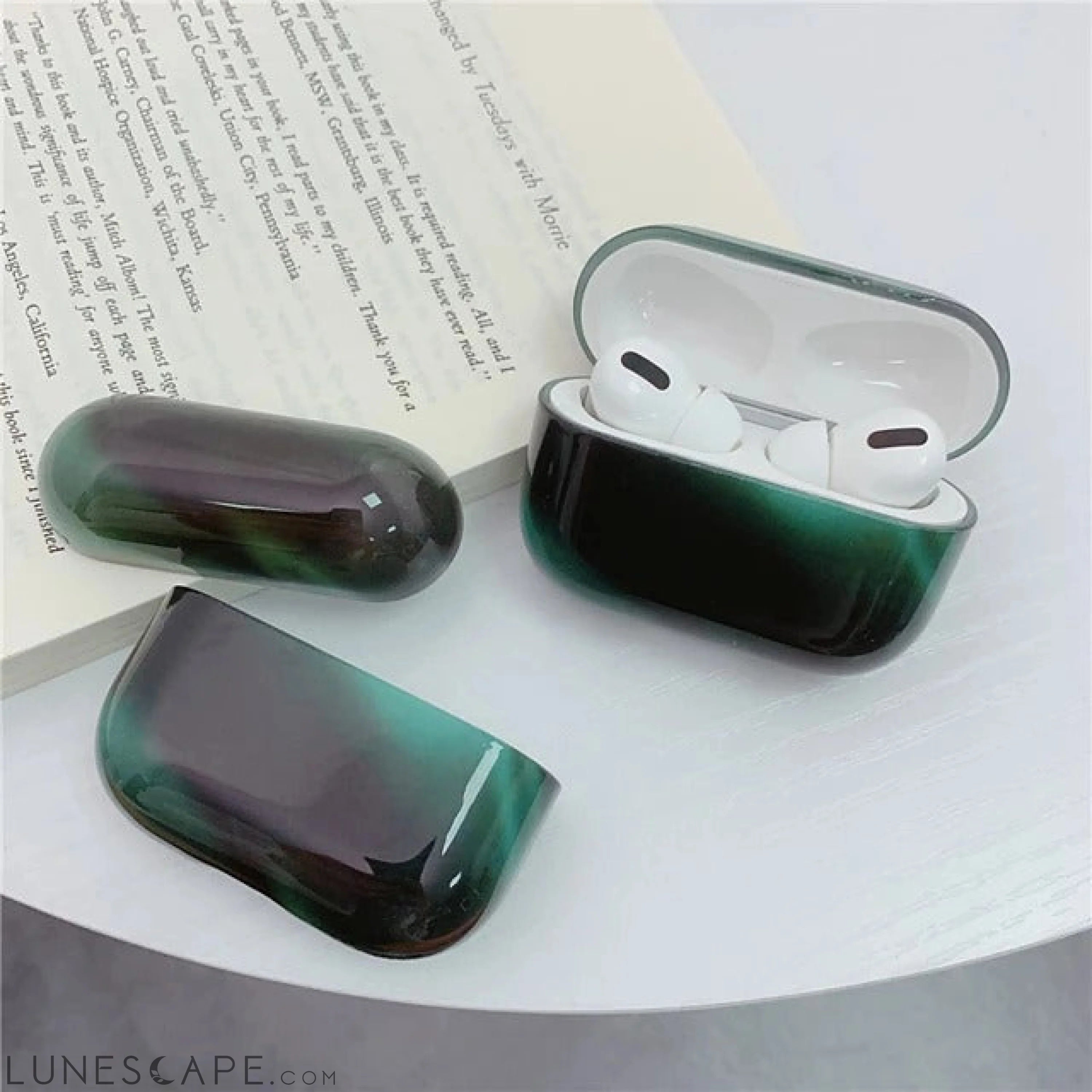 Green Aurora Marbling AirPods Pro Case LUNESCAPE