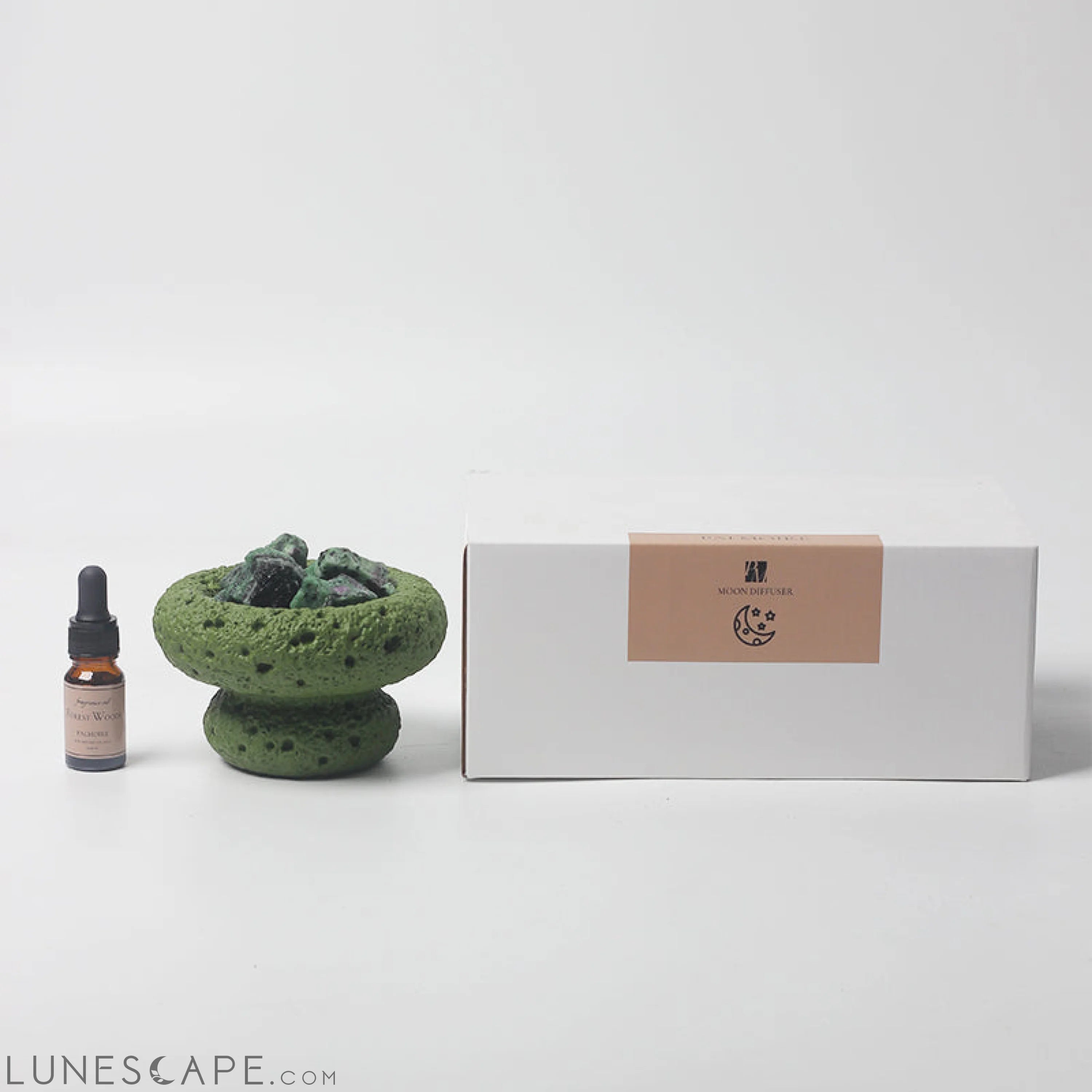 Green Moon Diffuser - Forest Woods LUNESCAPE