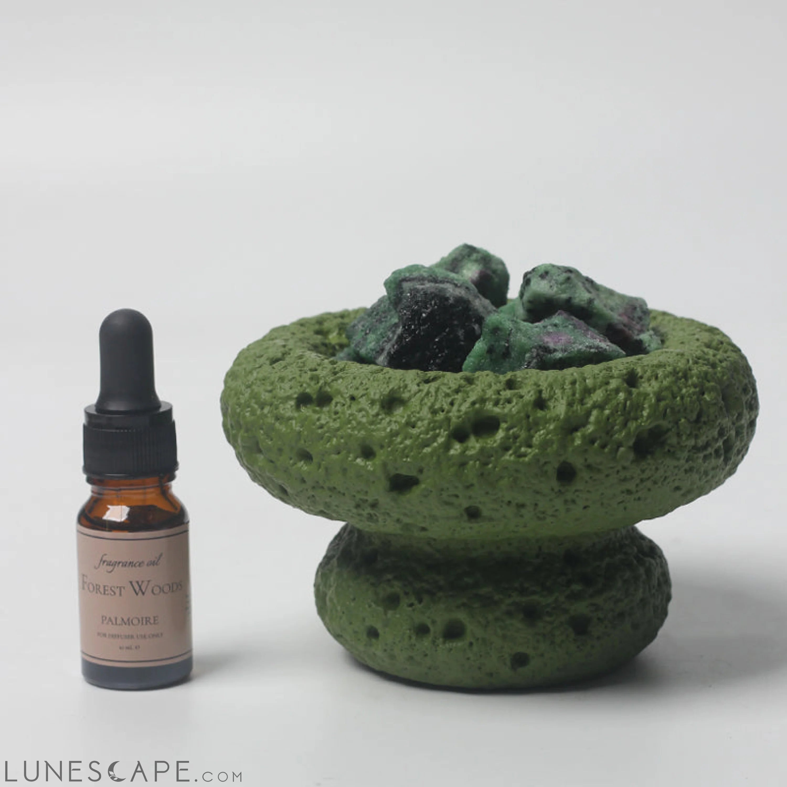 Green Moon Diffuser - Forest Woods LUNESCAPE