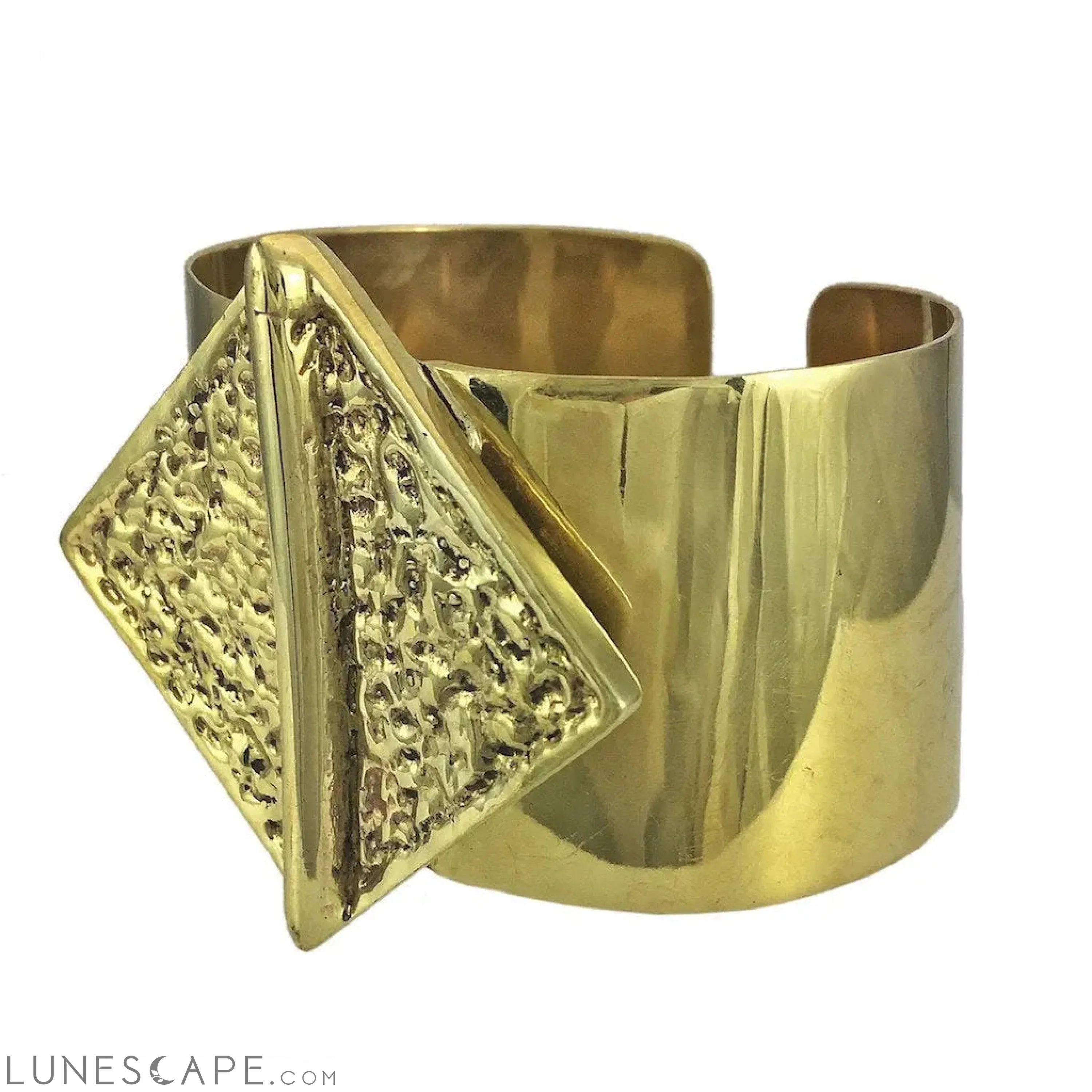 Hammered Bombshell Cuff LUNESCAPE