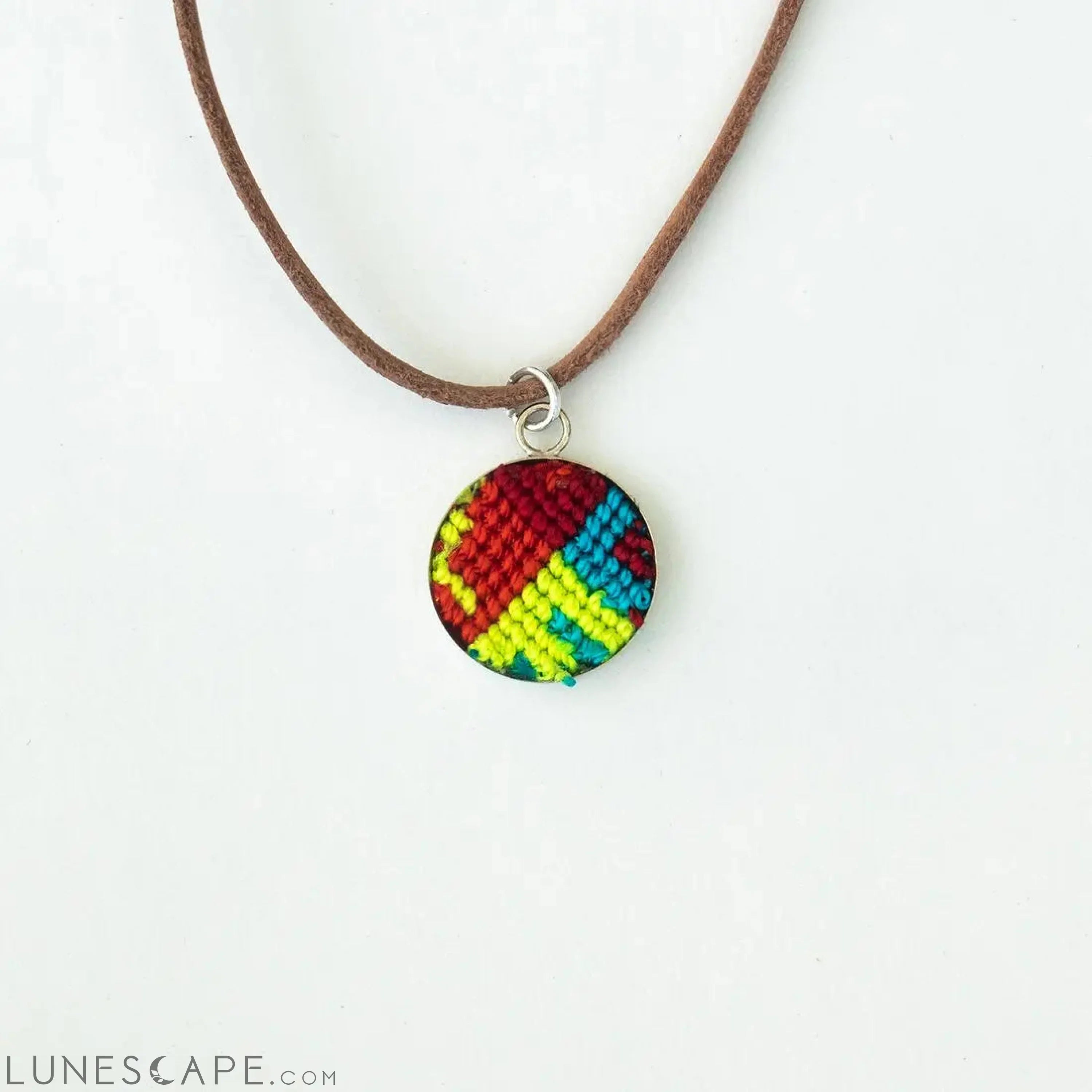 Hand Beaded Friendship Necklace LUNESCAPE