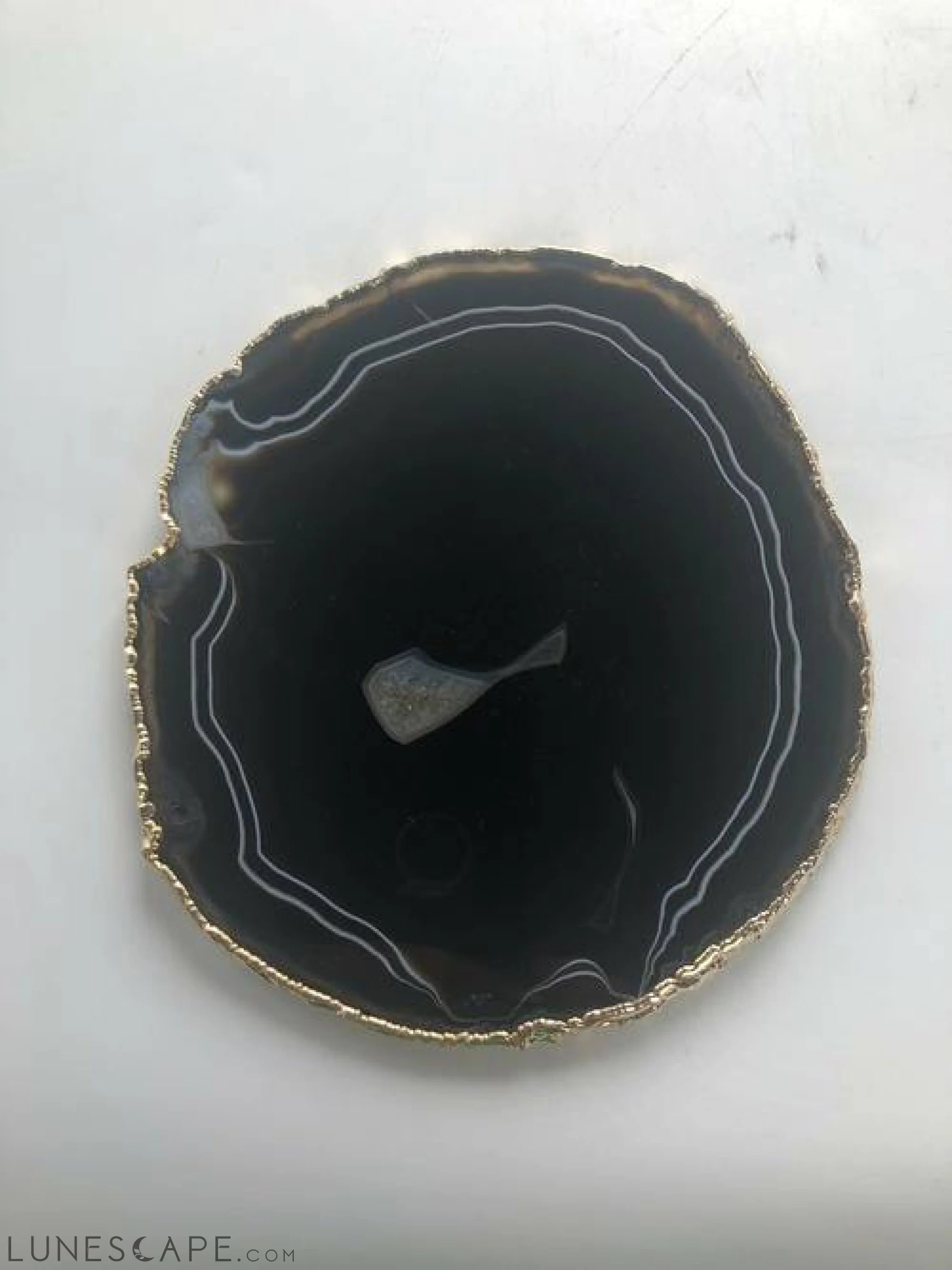 Handcrafted Agate Platter with Gold Trim - Thin LUNESCAPE