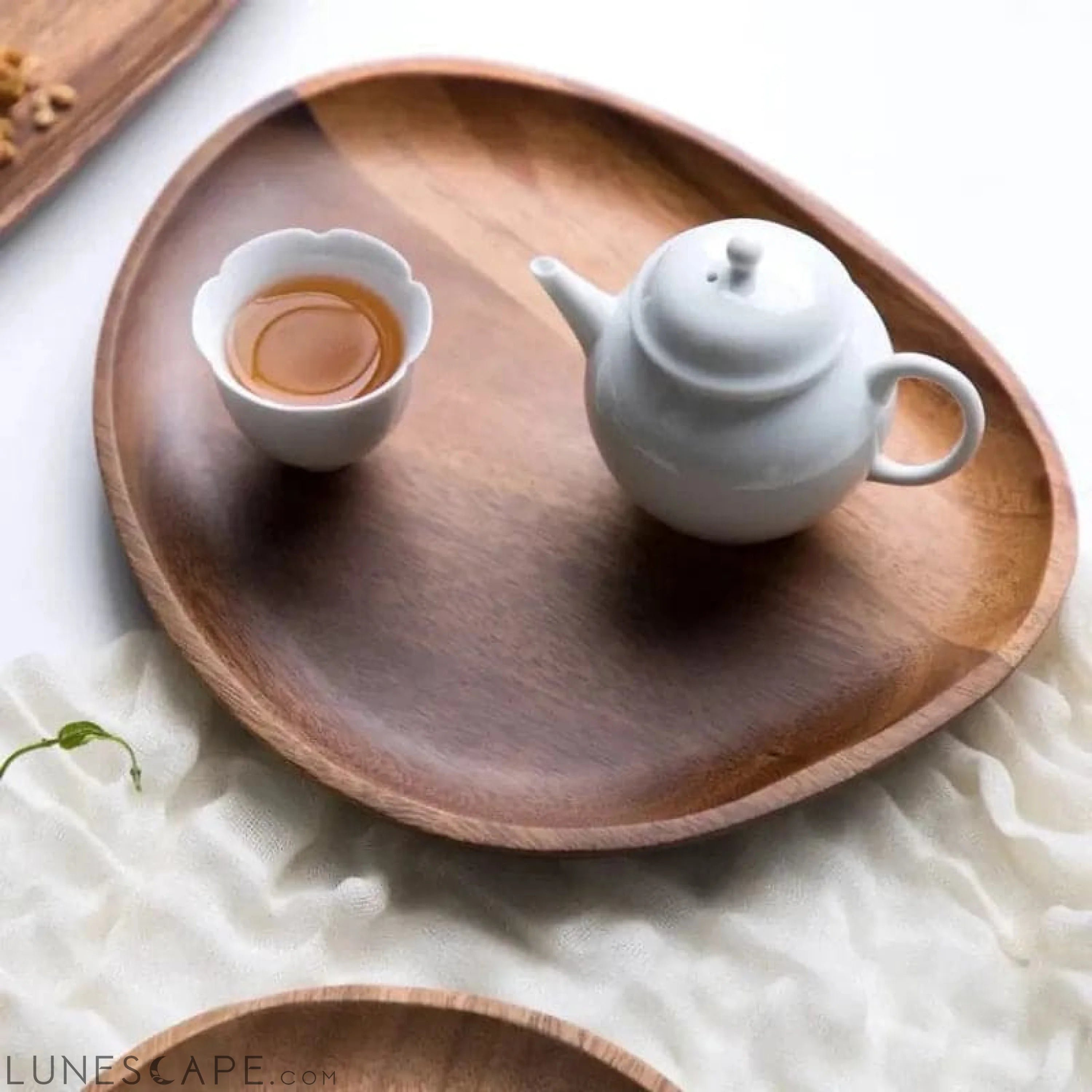 Handcrafted Artisan Wooden Plate LUNESCAPE